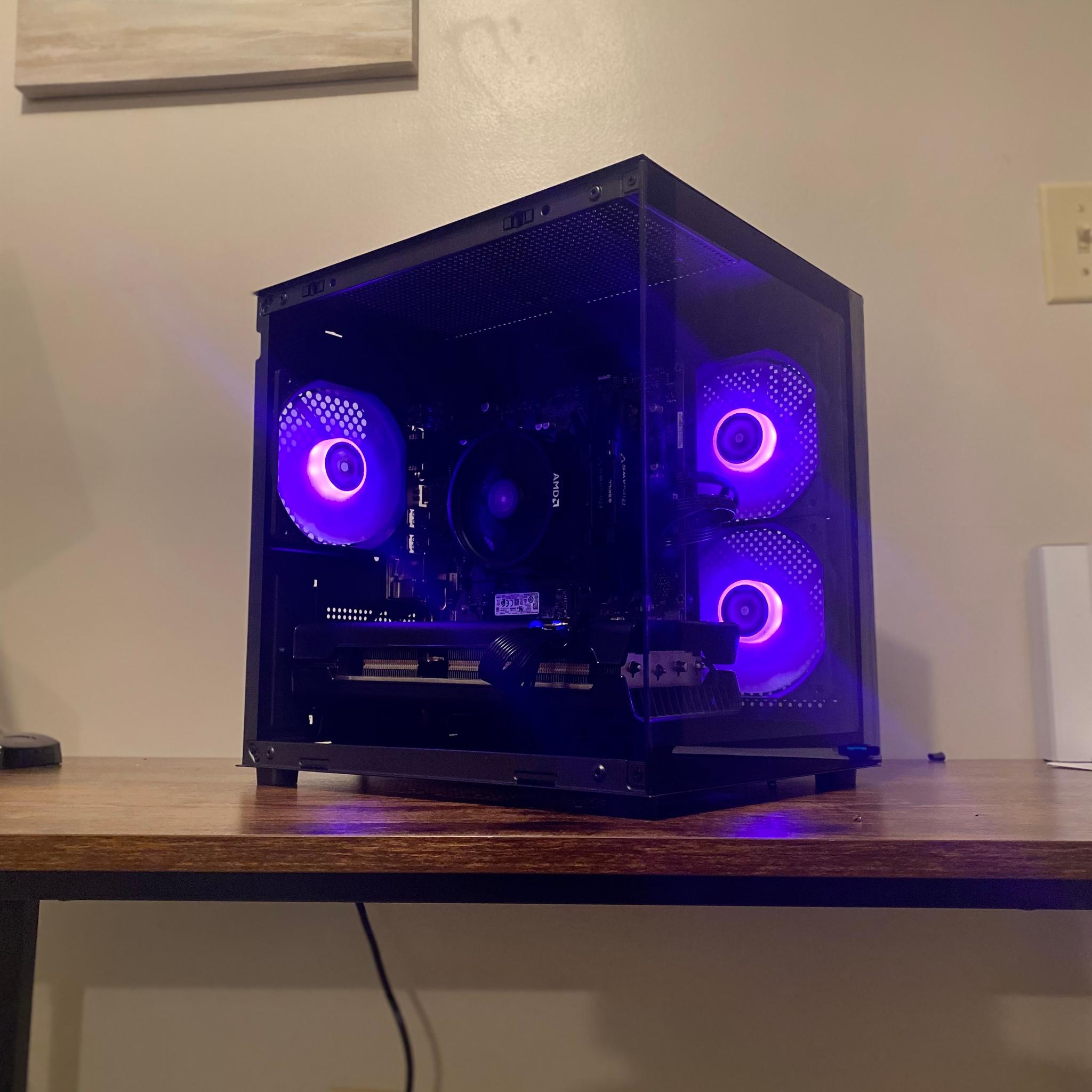 RX 5700xt | Ryzen 5 3600 | 16gb Ram | 512 Gb NVME ssd | wifi + windows 11