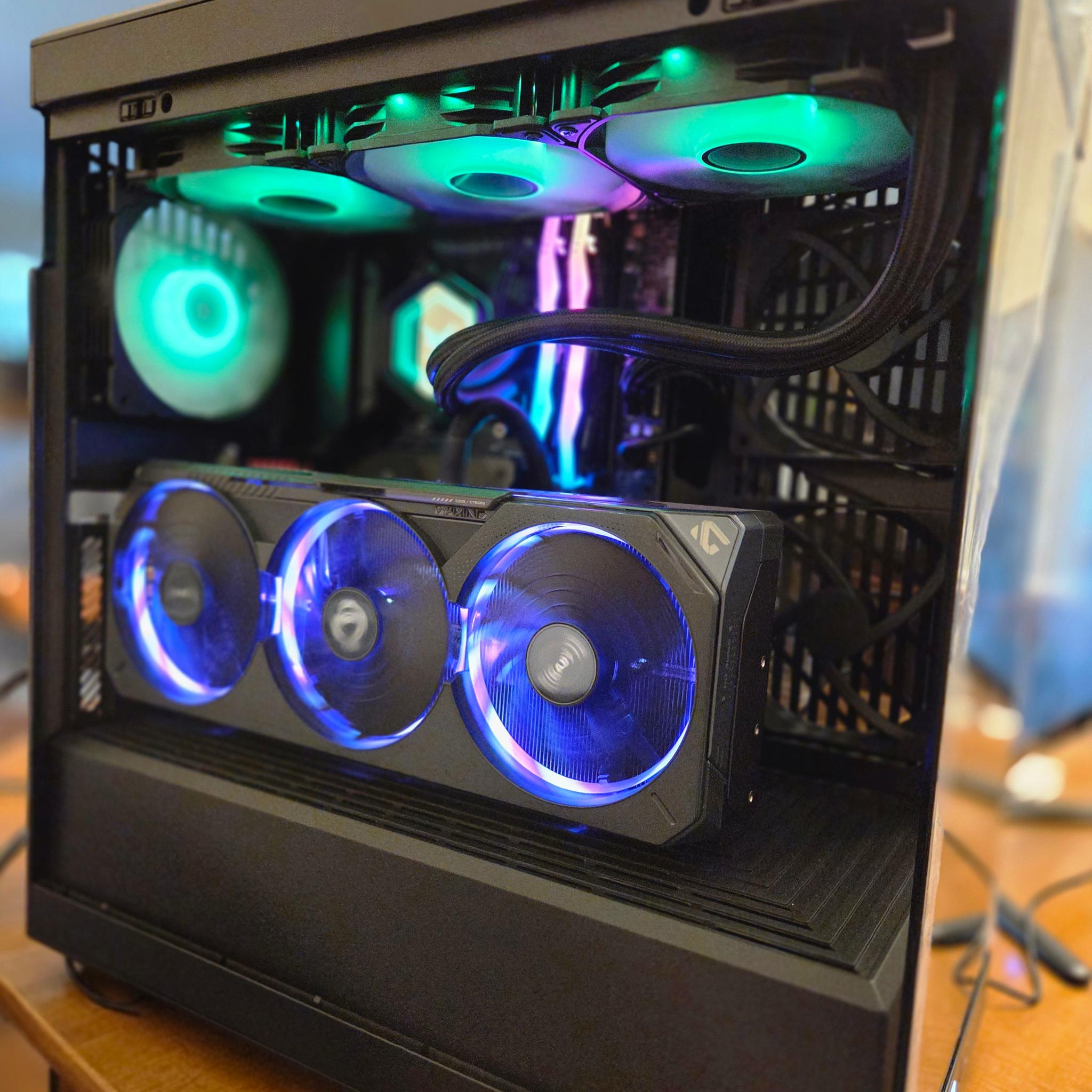 GeForce RTX 5070 Ti Custom Gaming PC - Ryzen 7 7700X