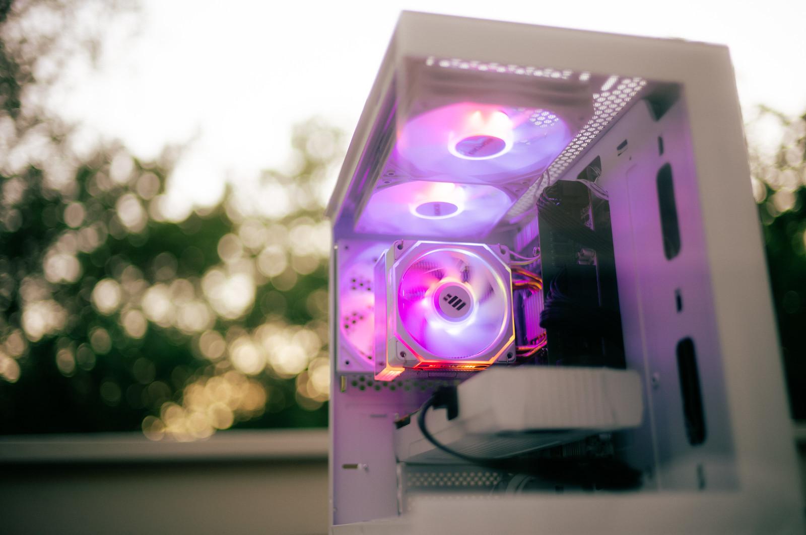 ❄️ WHITE AESTHETIC Gaming PC | Okinos Aqua 3 | 10-Core | GTX 970 | 16GB DDR4 | 256GB SSD | Win10 Pro