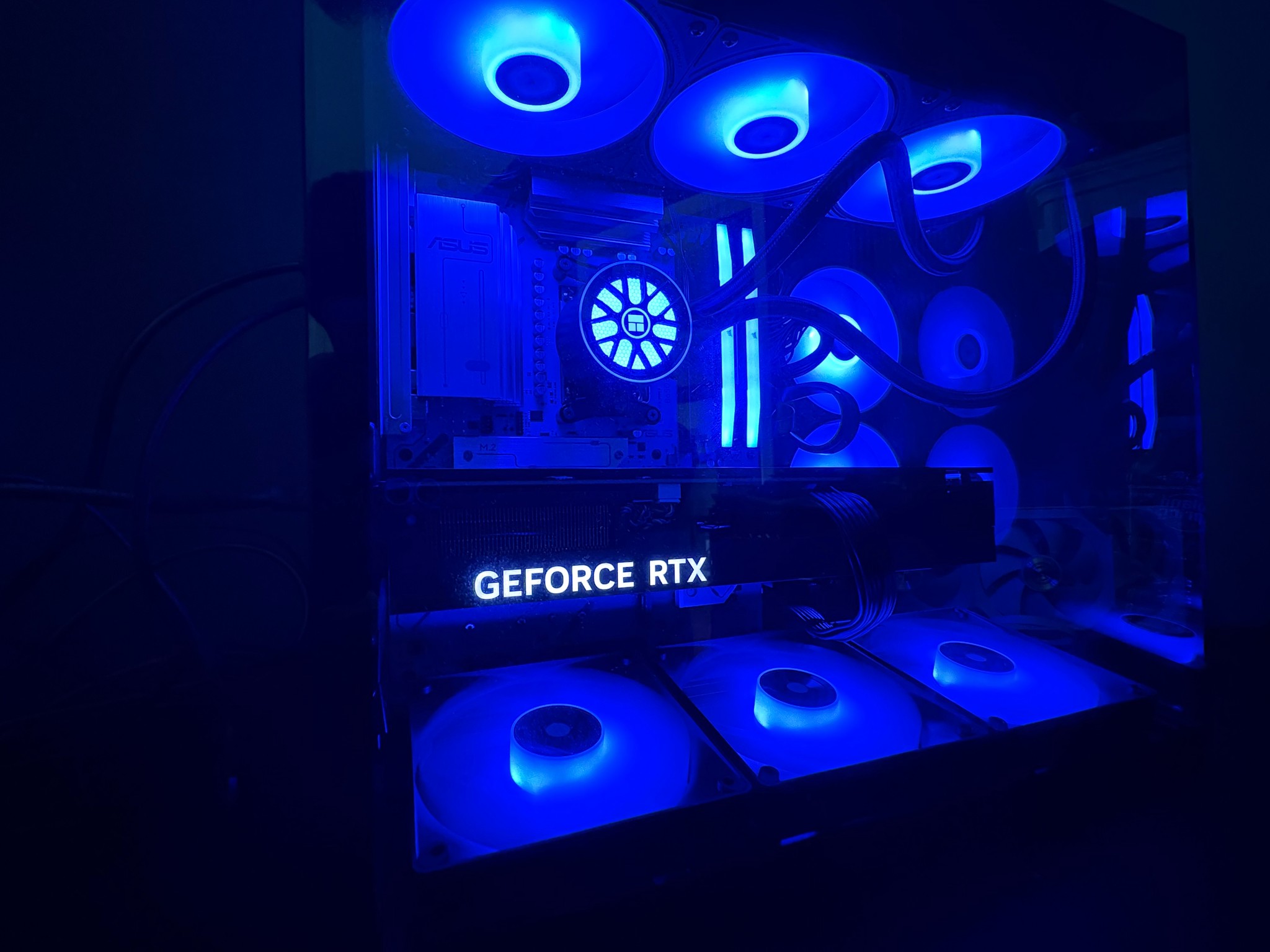 5070 Ti/Ryzen 7 7800x3D/32GB DDR5