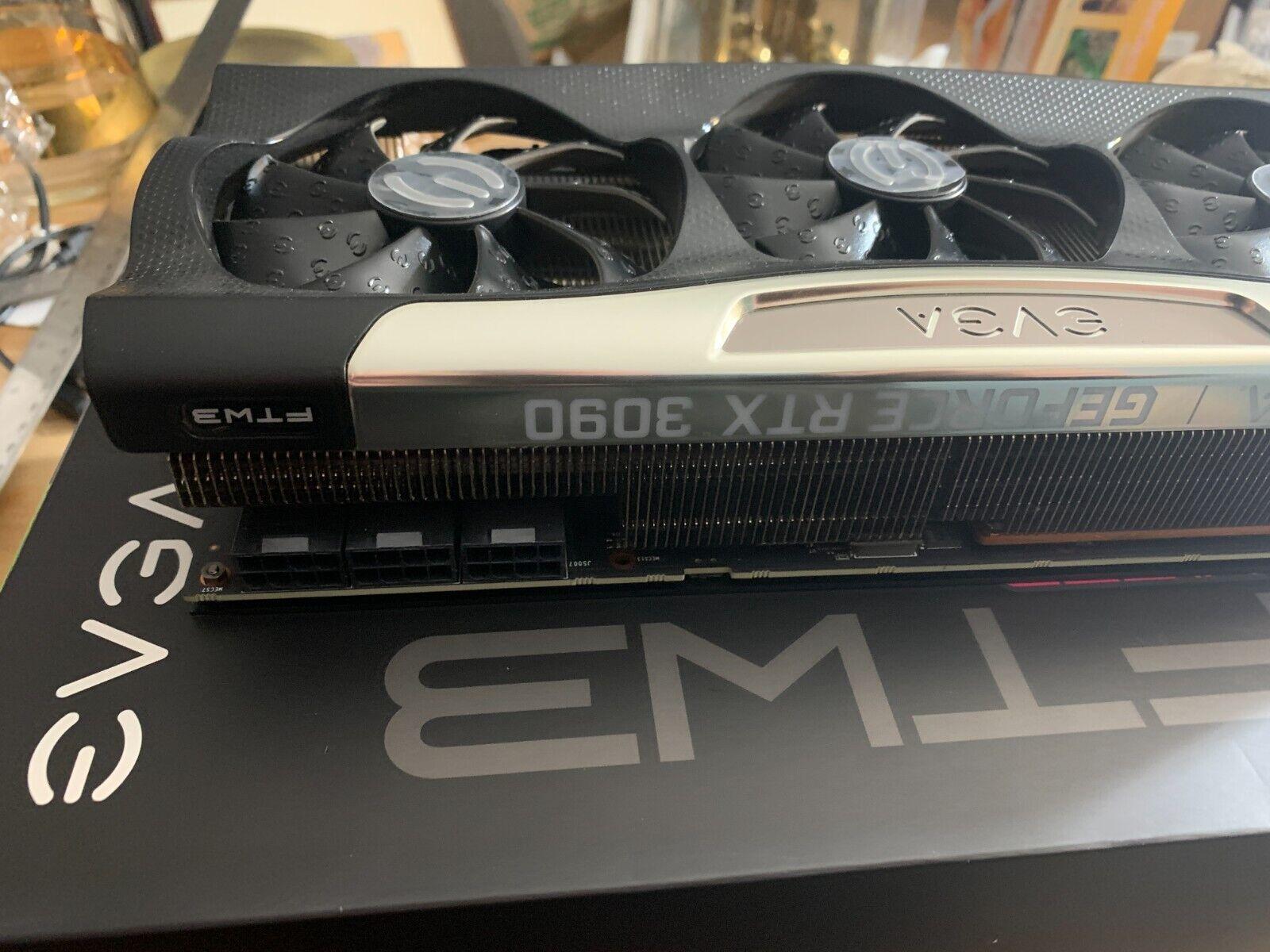 EVGA RTX 3090 FTW: Lightly Used/Excellent condition with original box