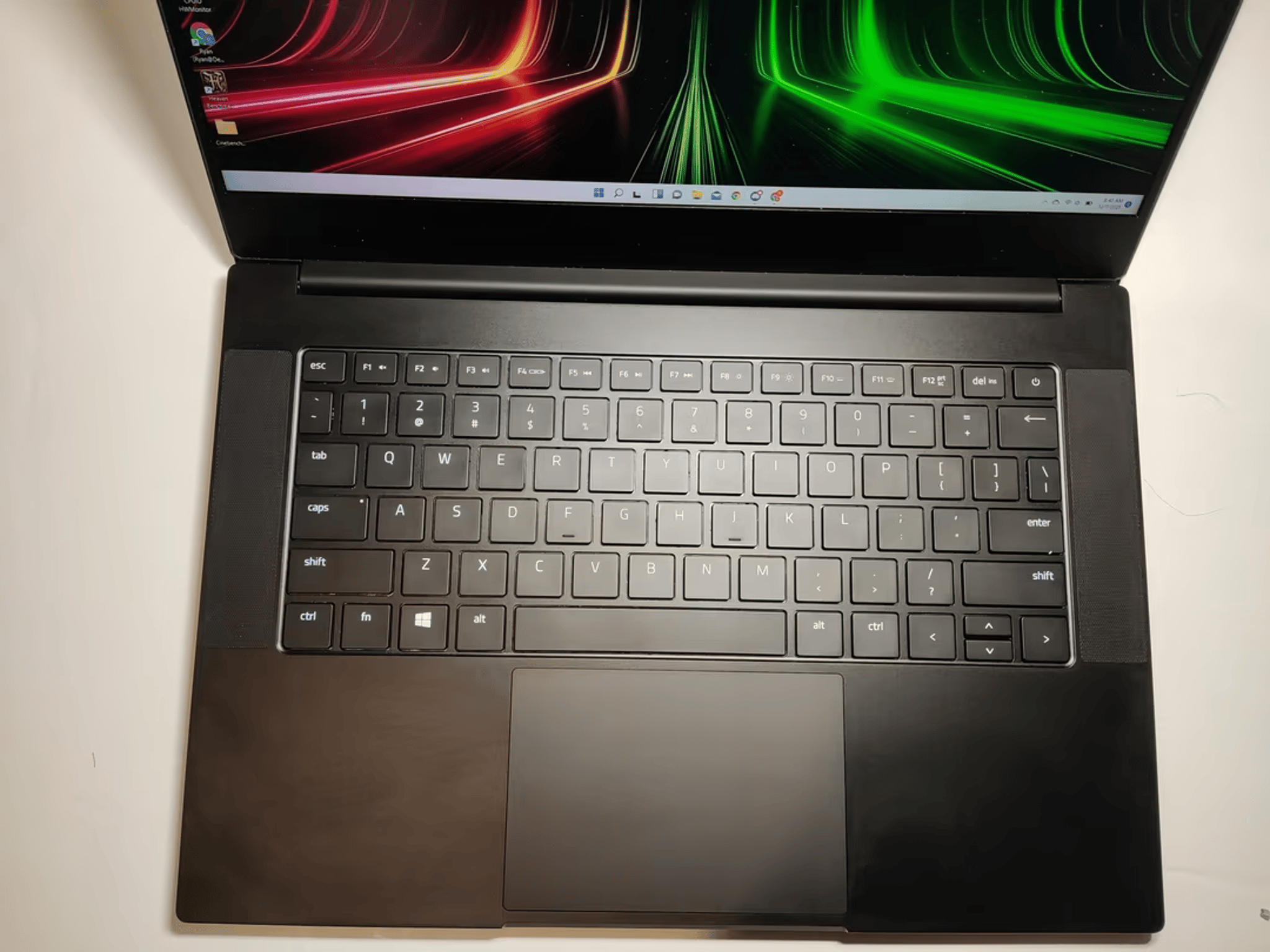 Razer Blade 14" 165hz 1440p Ryzen 9 5900HX RTX 3070 1TB SSD Laptop