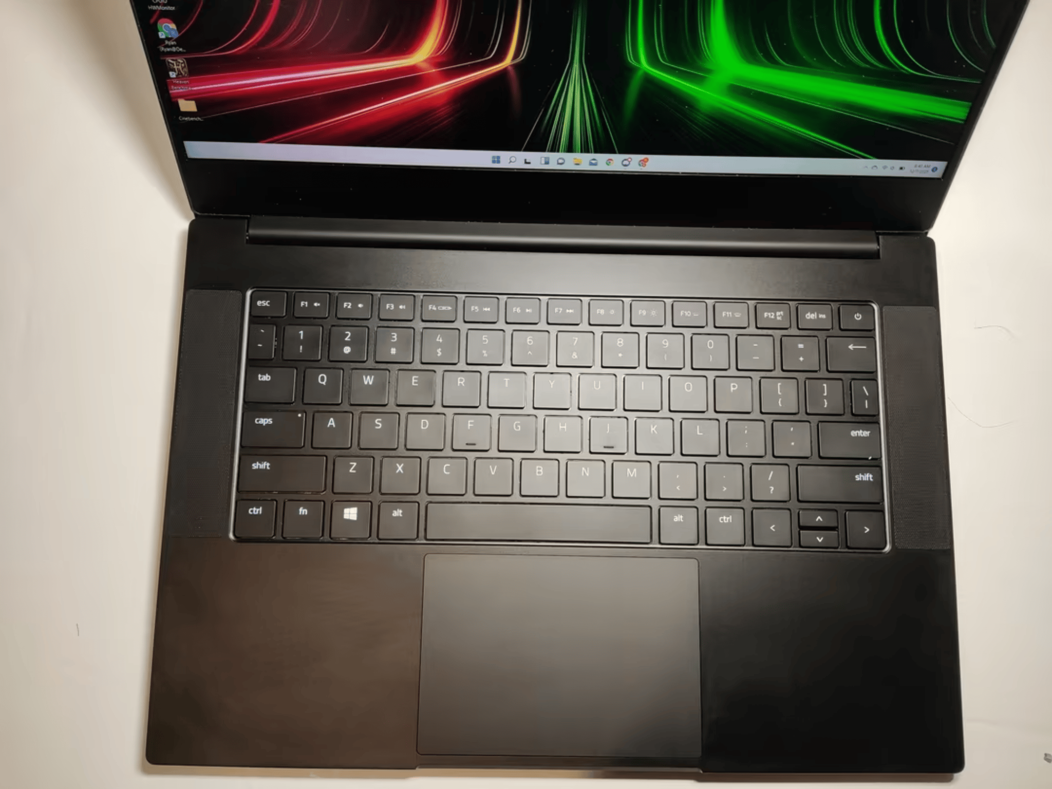 Razer Blade 14" 165hz 1440p Ryzen 9 5900HX RTX 3070 1TB SSD Laptop