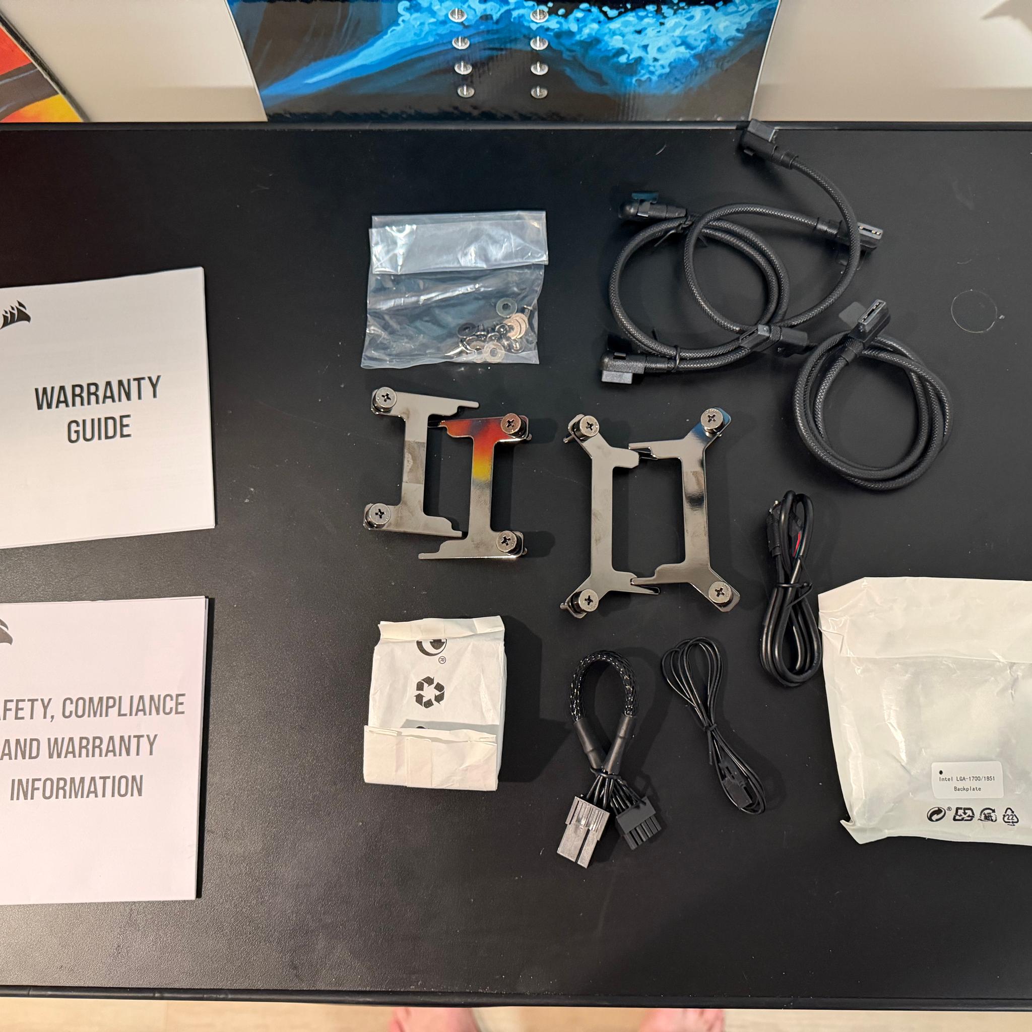 iCUE LINK TITAN 240 RX RGB AIO Liquid CPU Cooler