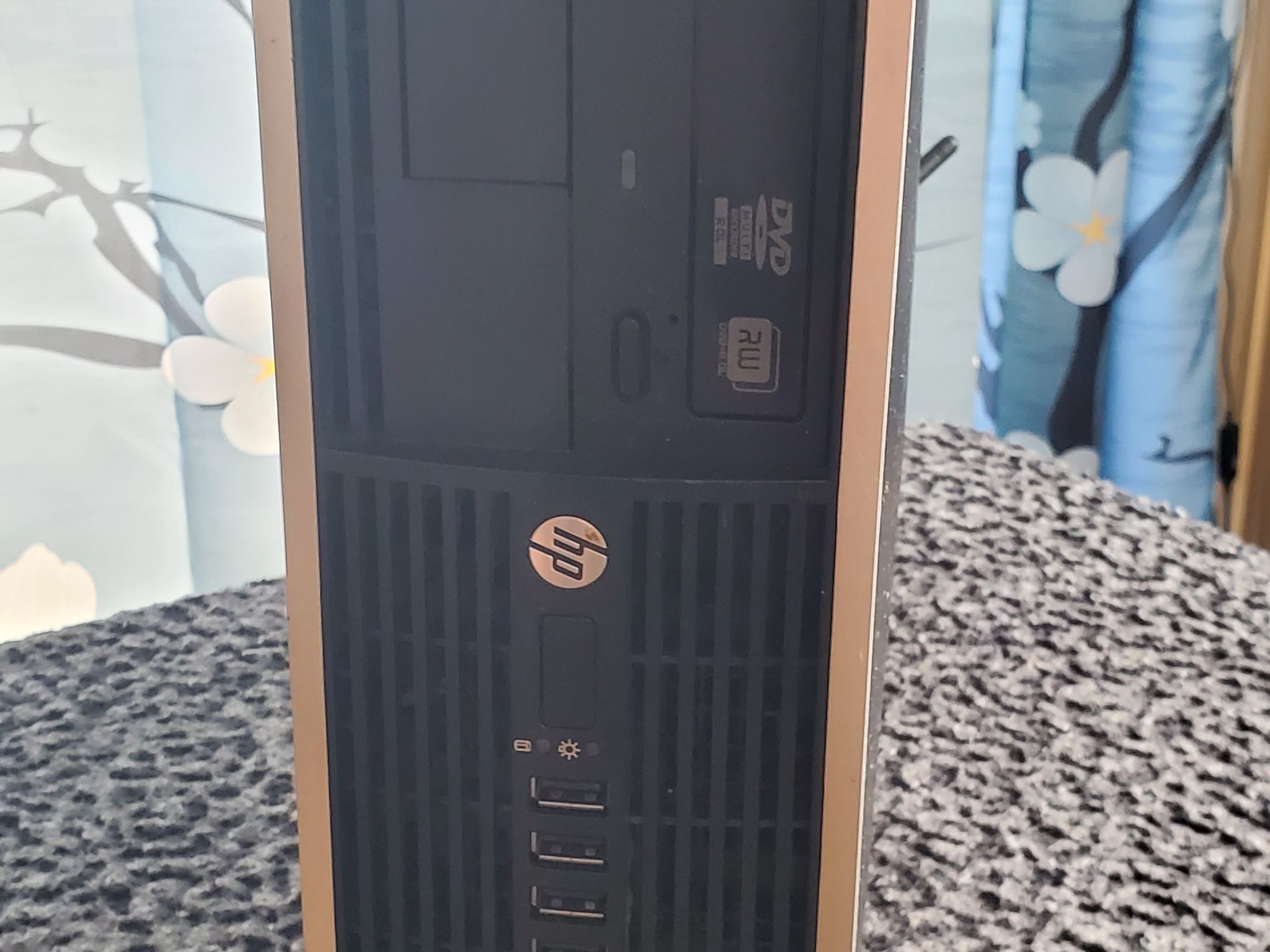 HP Elite 8300 SFF | I7-3770 | RX640 4 GB | 16GB RAM | 1.5TB Storage