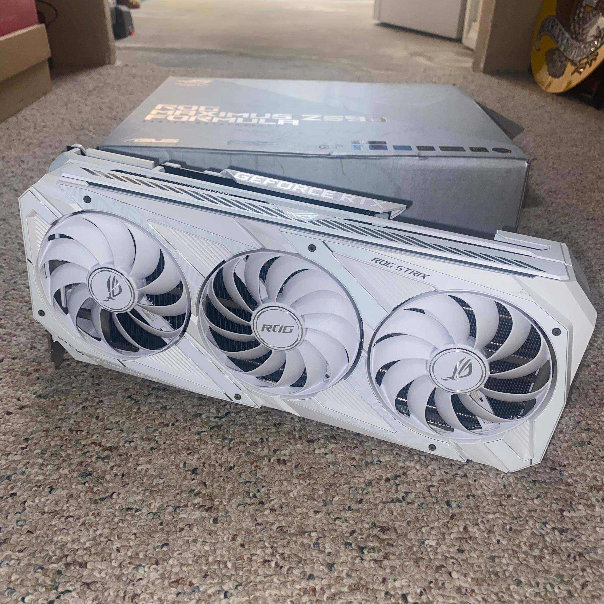ASUS ROG STRIX RTX3090 24gb WHITE OC GPU