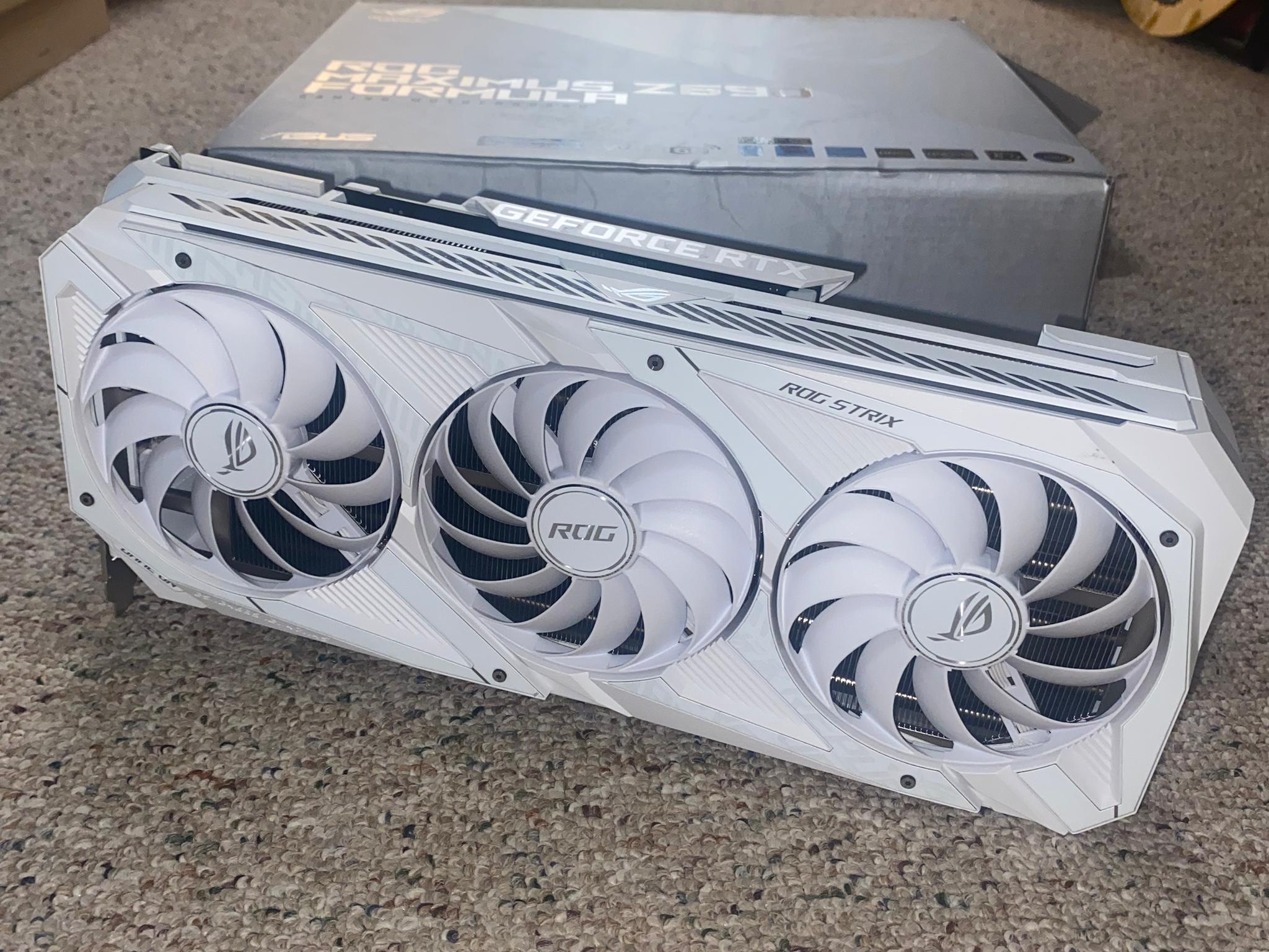 ASUS ROG STRIX RTX3090 24gb WHITE OC GPU