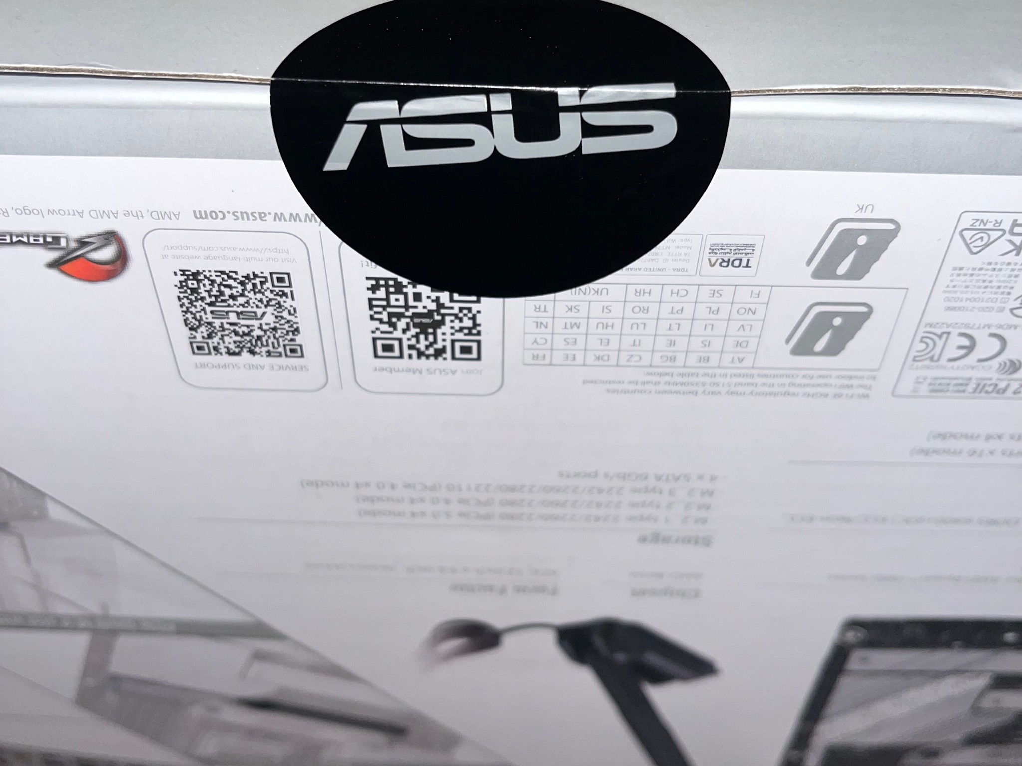 ASUS ROG STRIX B650-A GAMING WIFI (Socket AM5) AMD B650 ATX DDR5 Wi-Fi 6E AURA