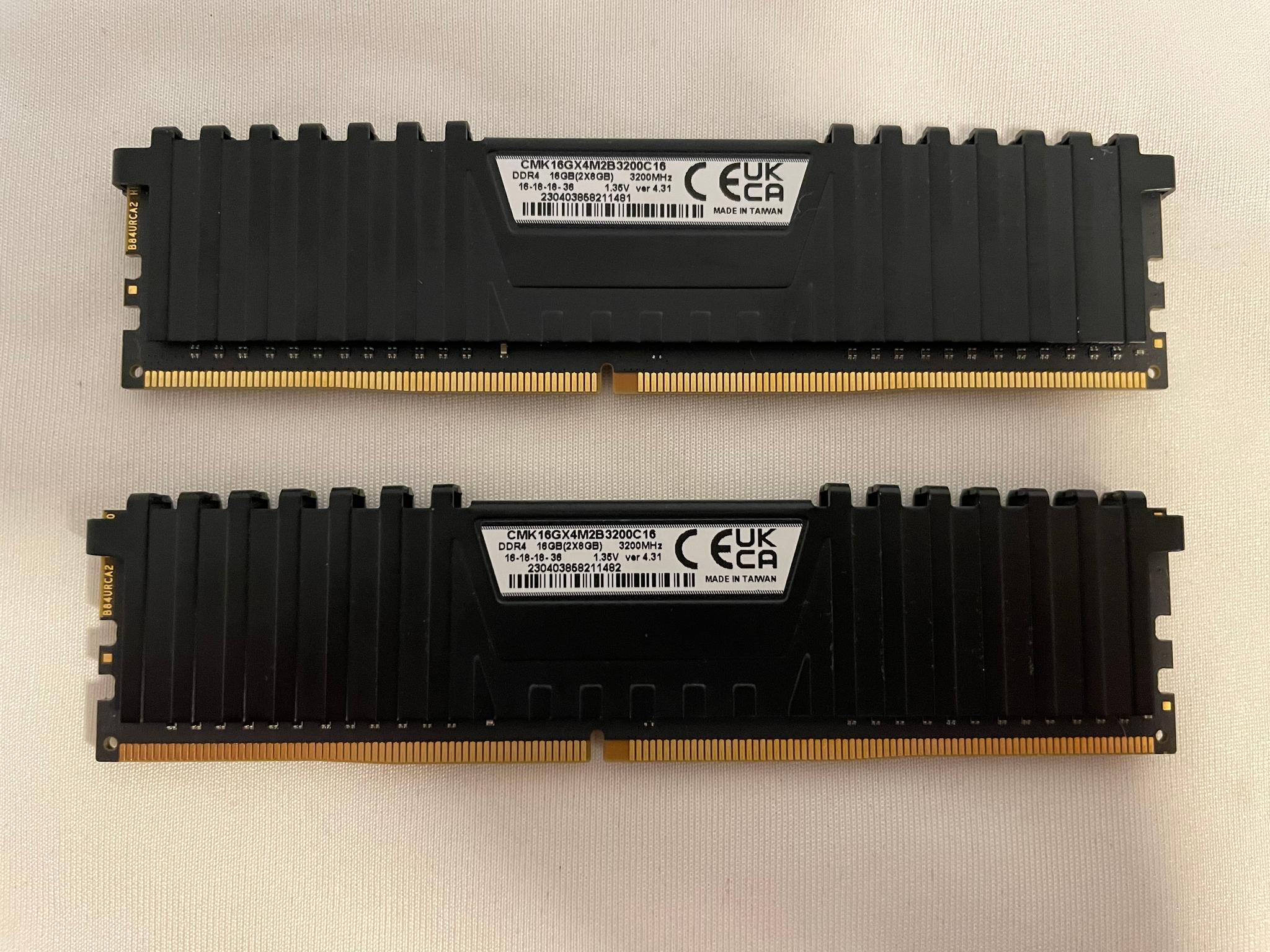Corsair Vengeance LPX 16GB (2x8GB) 3200MHz DDR4 RAM