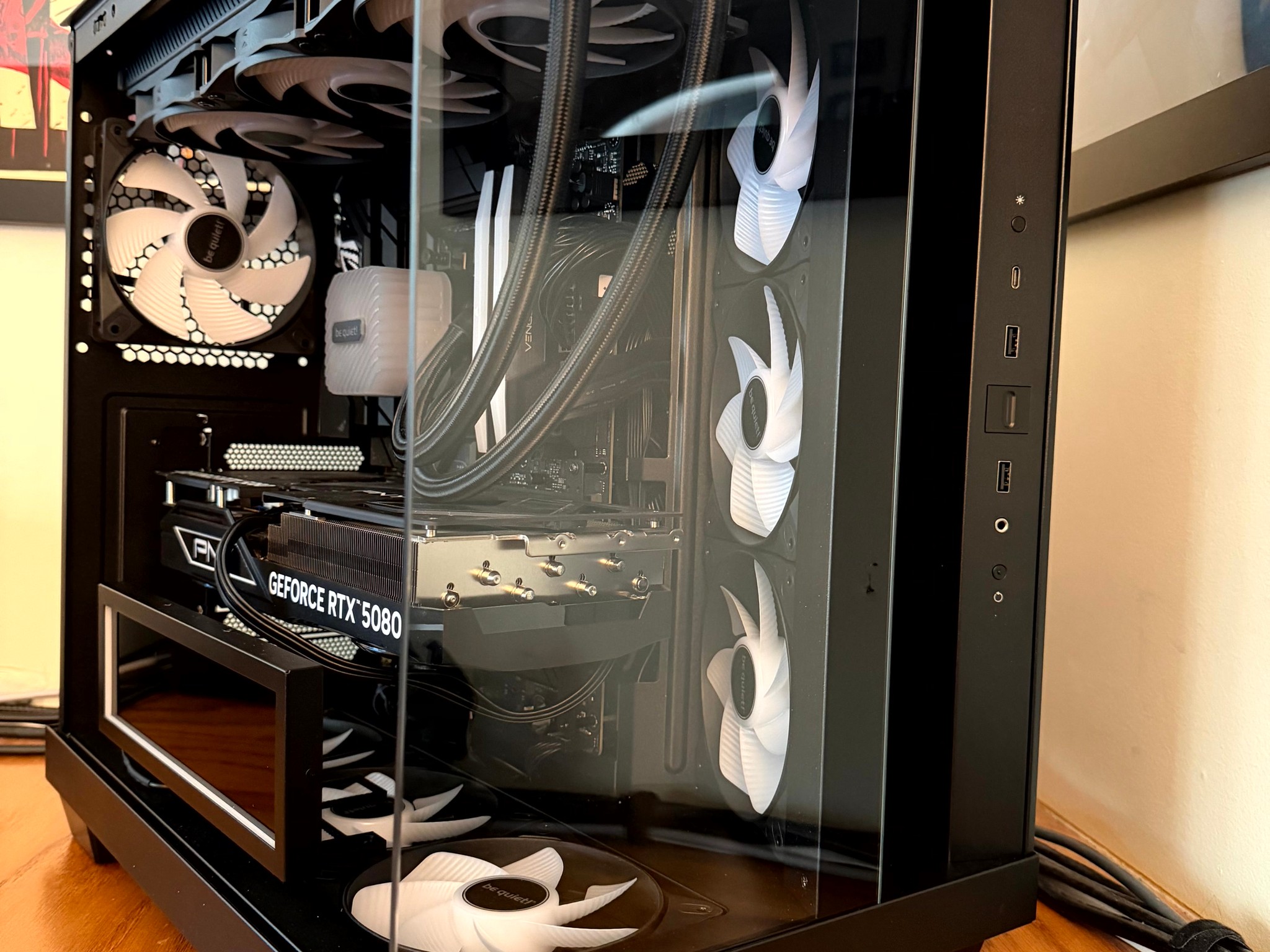 Event Horizon - RTX 5080 OC • Ryzen 7 9850X3D • 2TB Gen5 NVMe • 1000W Platinum PSU • New AM5 Build