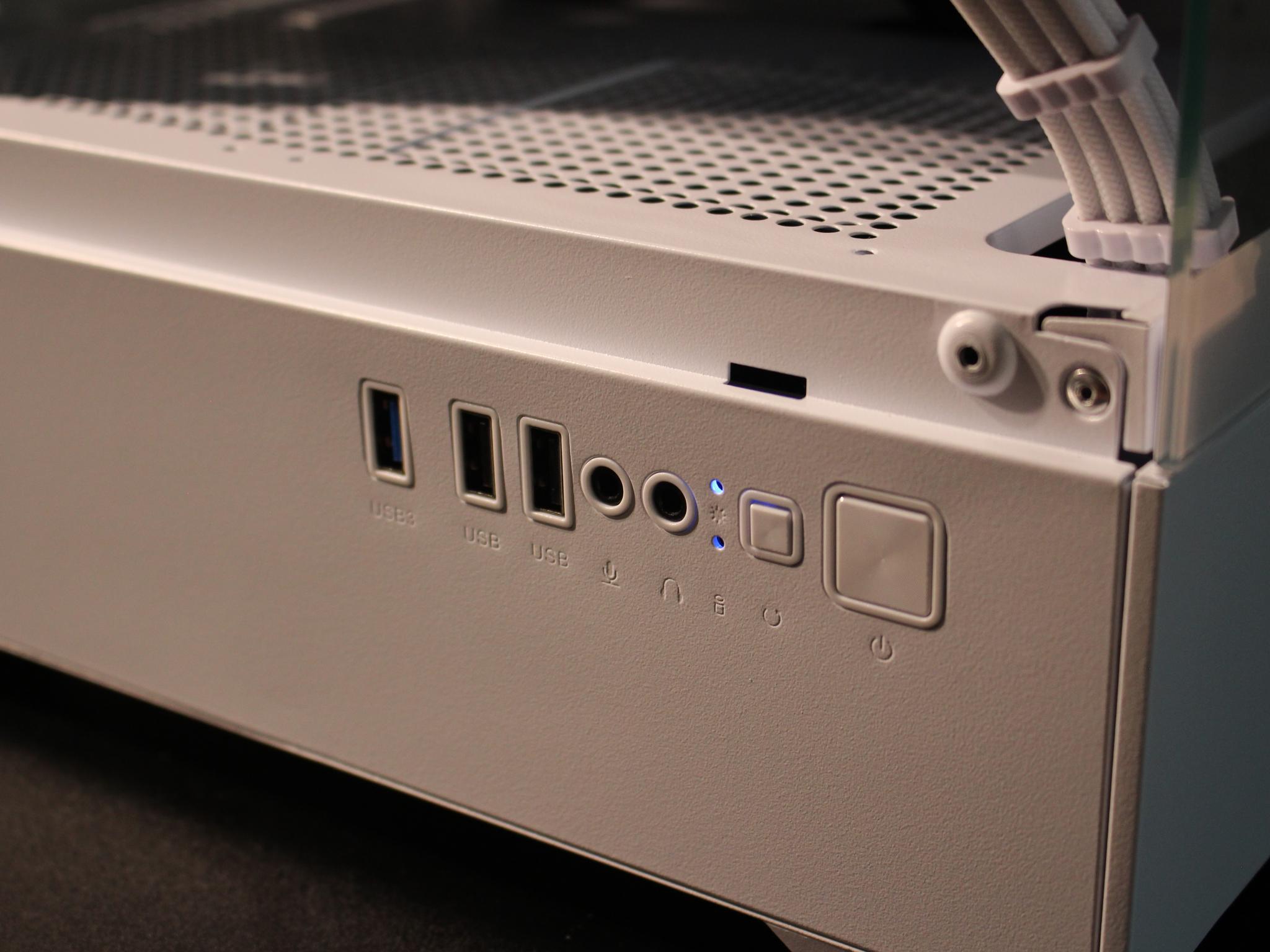 White Gaming PC | Windows 11 Pro | RX480 | R3 3100 | 512GB SSD | 16 GB RAM | WiFi and BLE