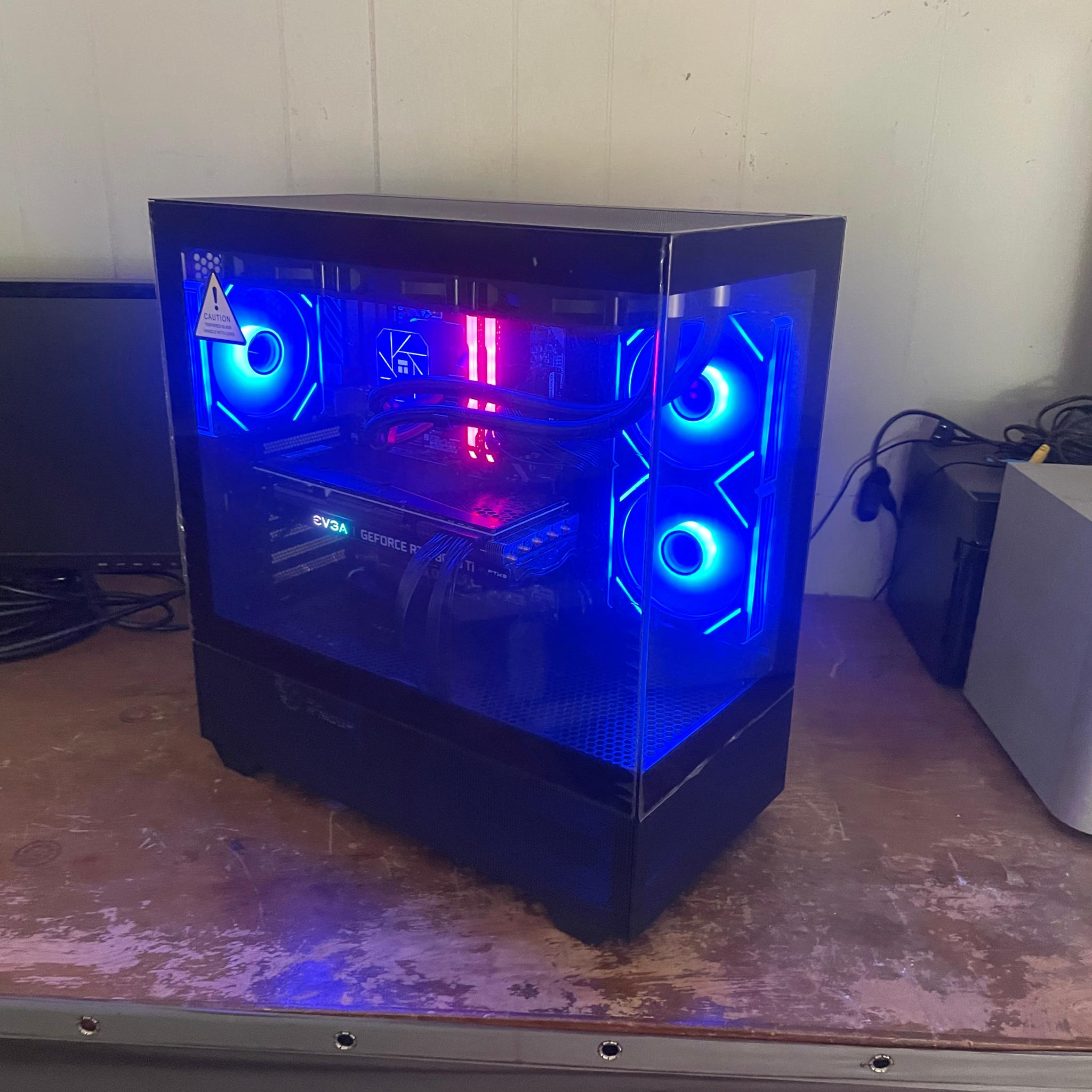 Ryzen 5 | 3060ti | 32GB Ram | WiFi + Ethernet