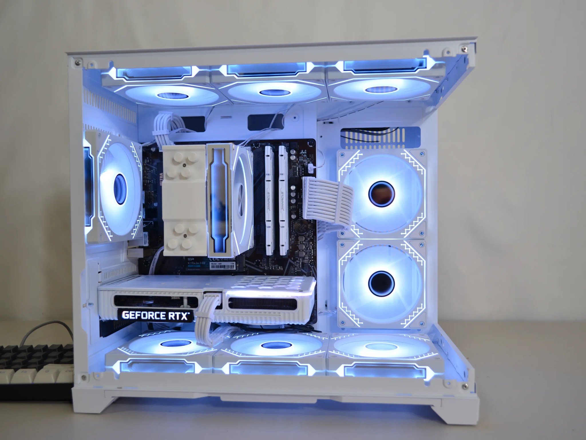 ⚪White Out⚪ Free Keyboard⌨️ | RTX 3060ti | Ryzen 5 5500 | 1tb NVMe | Windows 11 FULLY ACTIVATED