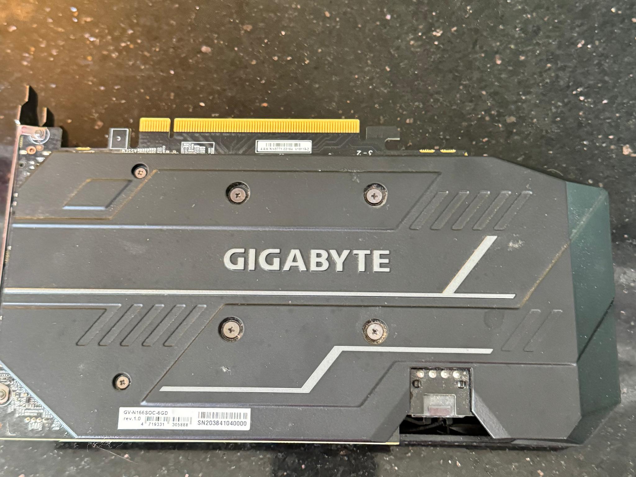 GTX 1660 SUPER 8gb (8 pin) CABLE NOT INCLUDED
