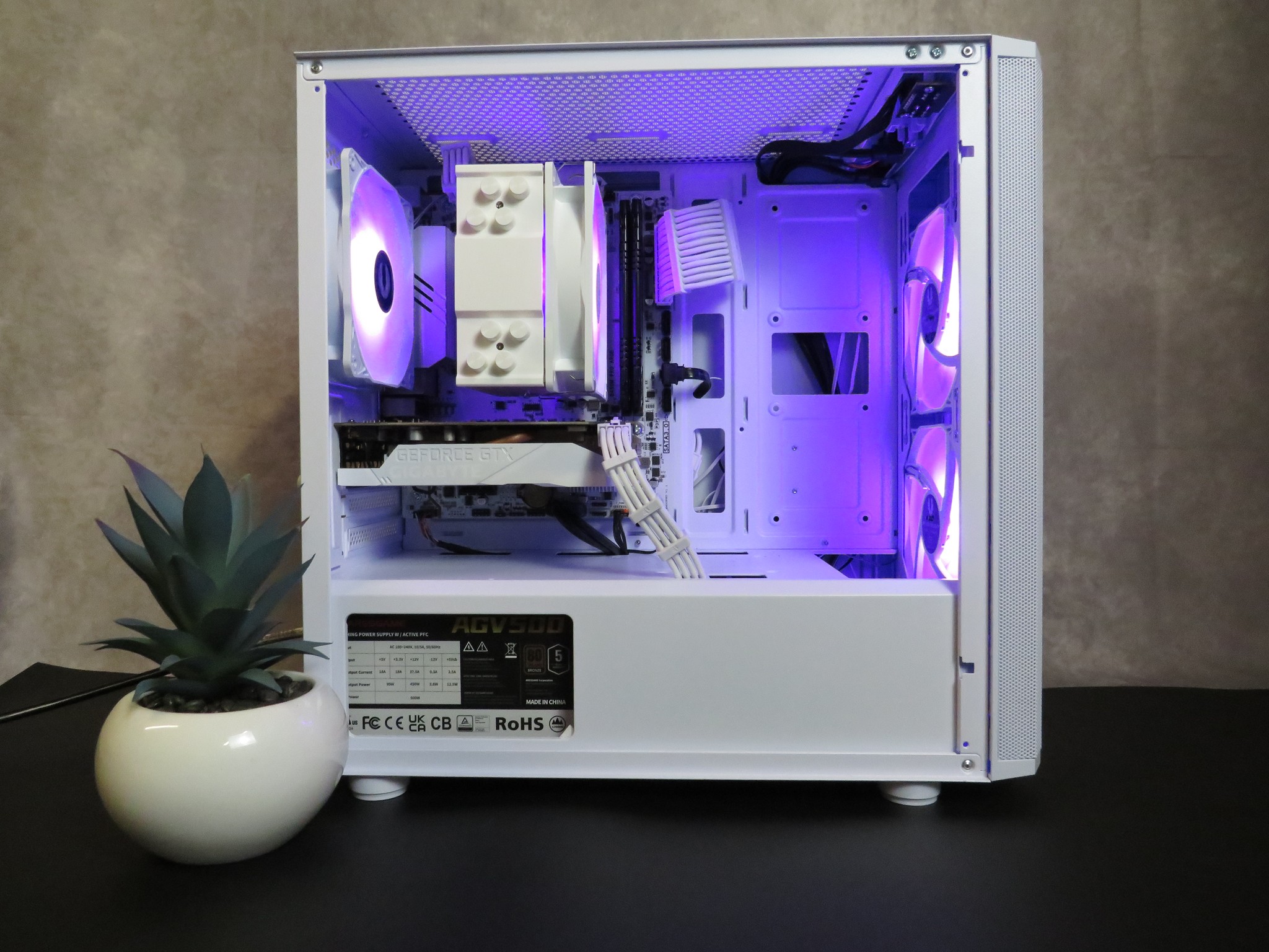 Ice Cold GAMER: Ryzen 5 3600 + GTX 1660 + 16 GB DDR4 + 1 TB 2.5in SSD