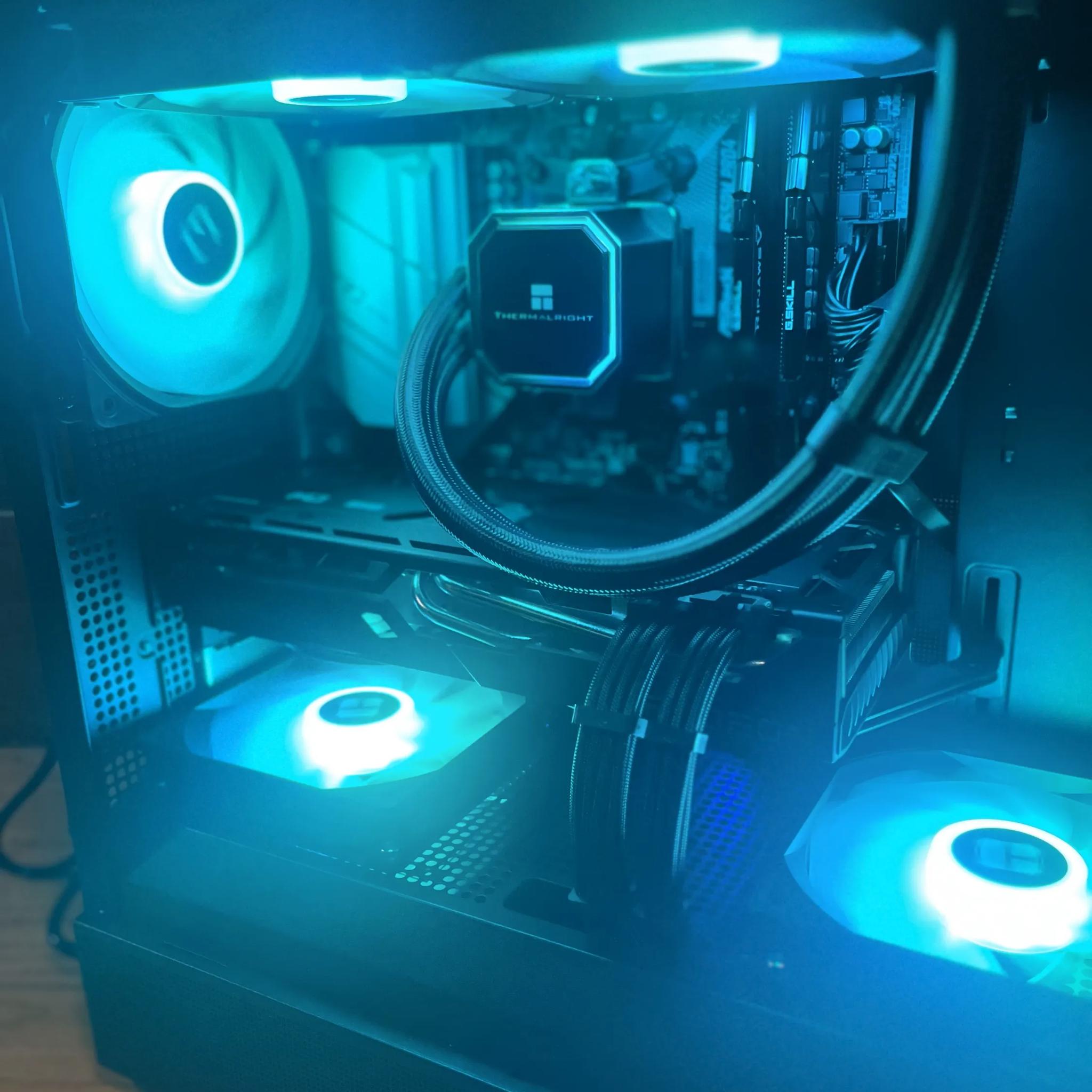 1440p Ready | Gaming PC | 6700 XT | Ryzen 5 5600
