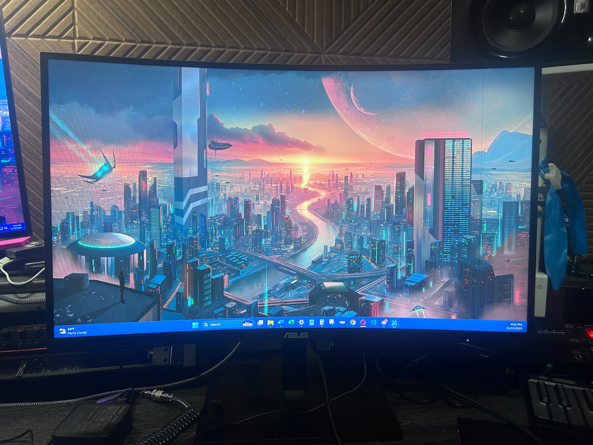 ASUS VA27VQSE 27" Full HD (1920 x 1080) 75Hz Curved Screen Monitor
