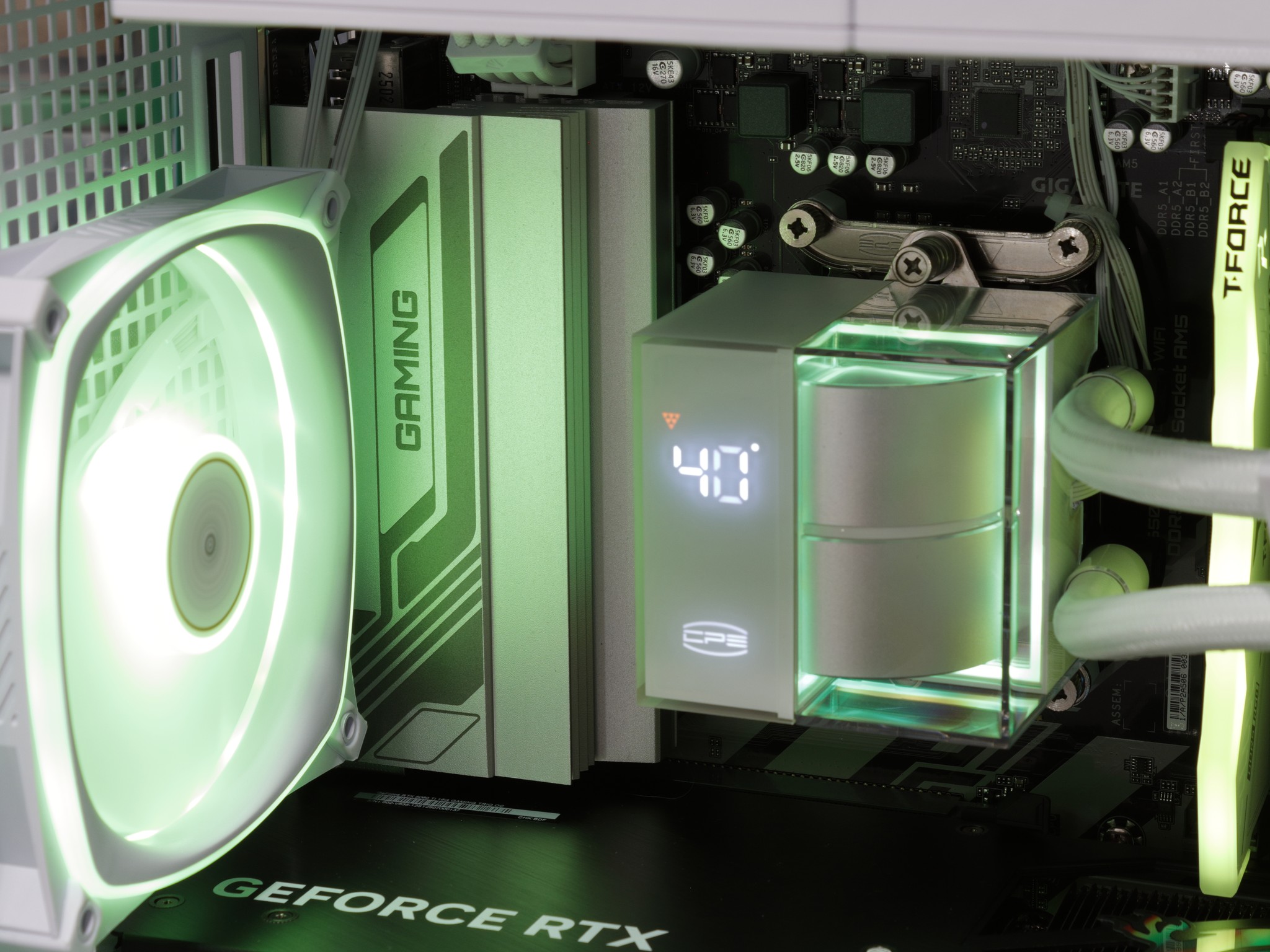 Snowbank - AM5 Gaming PC