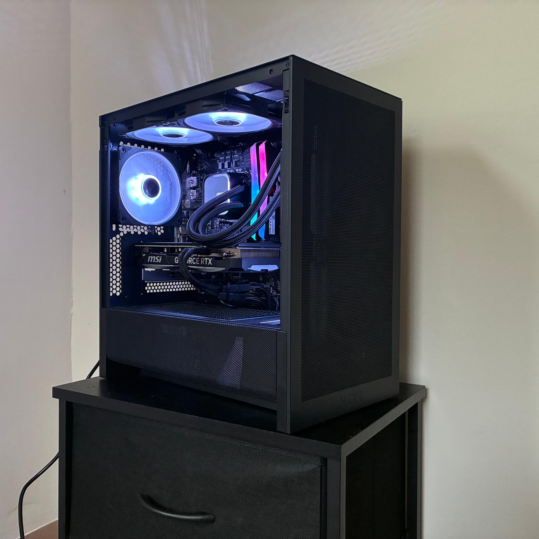 4070 Super | 14600K | 32GB RAM | 1TB | Windows 11 Gaming PC