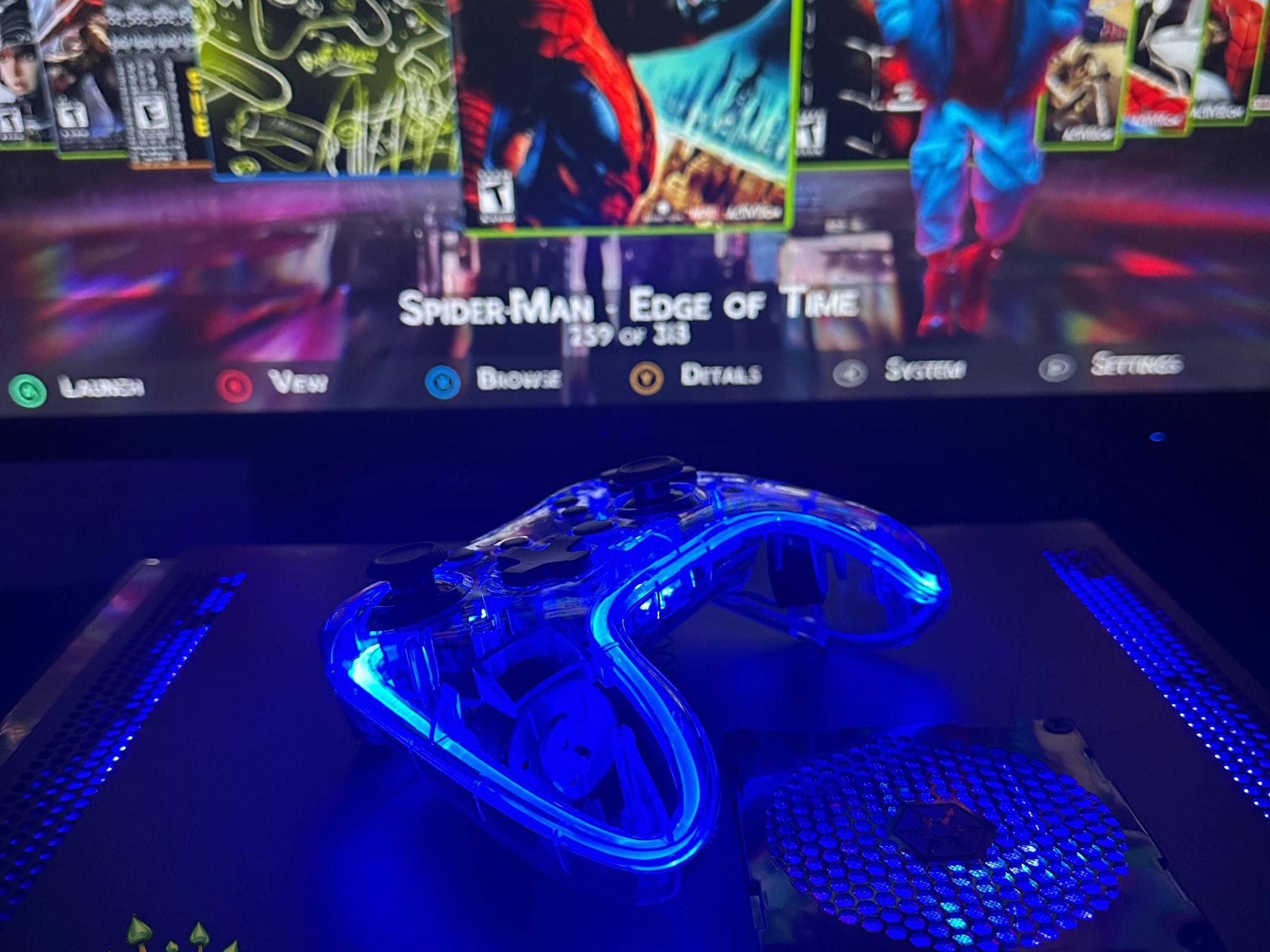 Xbox 360 -RGH3  - Custom LEDs -1TB HDD