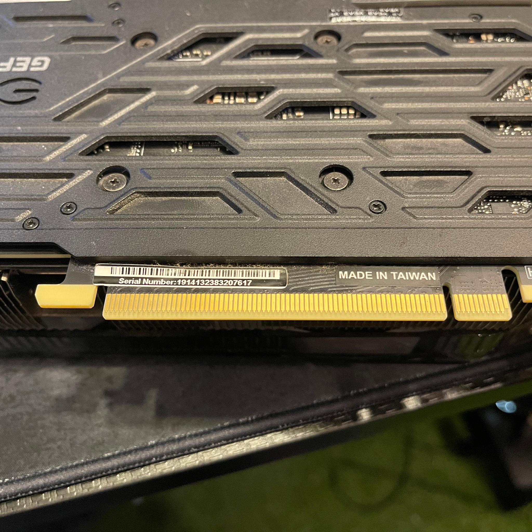 EVGA GeForce RTX 2080 Ti XC ULTRA GAMING