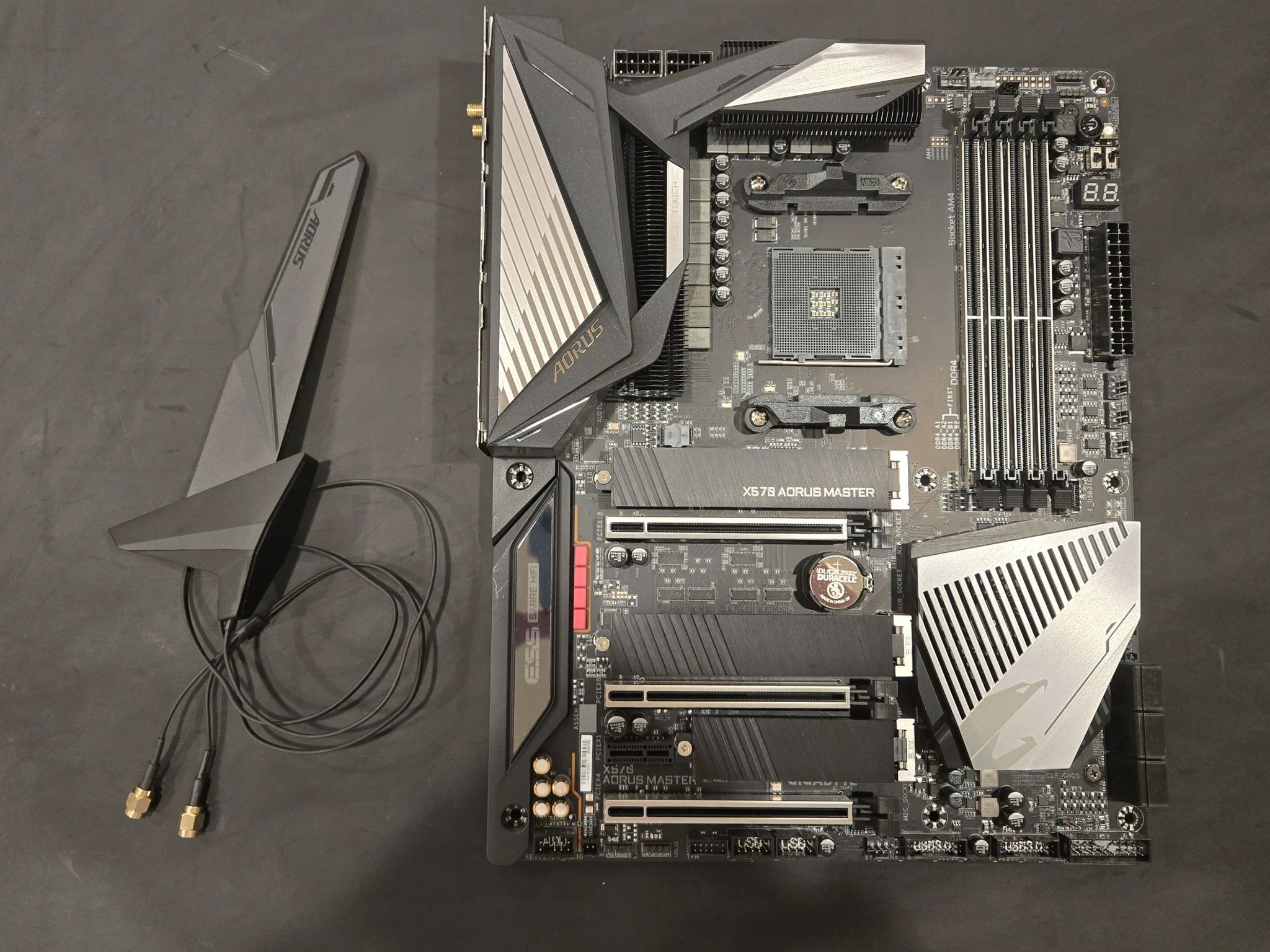 GIGABYTE X570 AORUS Master (AM4)