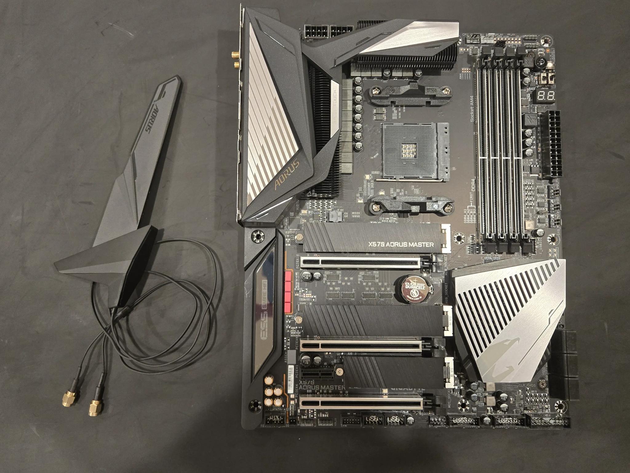 GIGABYTE X570 AORUS Master (AM4)