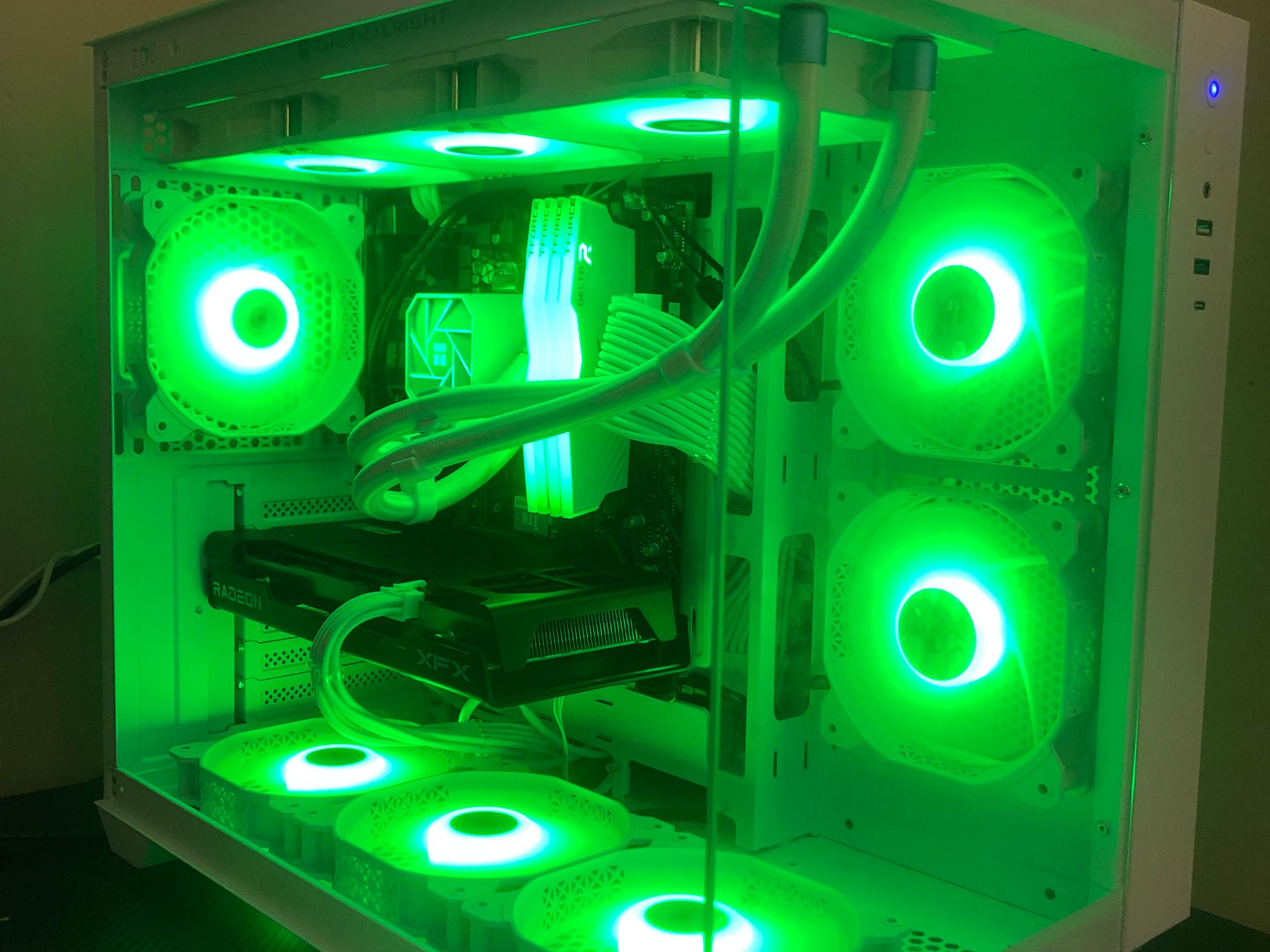 The pearly white 1440p gaming pc. with Ethernet/Wi-Fi/Bluetooth.