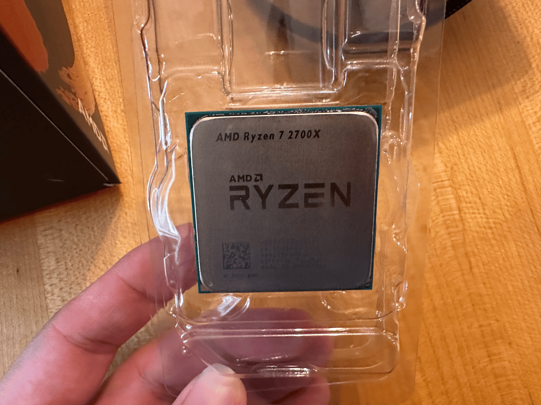 Ryzen 7 2700x, 8 core 16 thread 4.3ghz Complete in Box