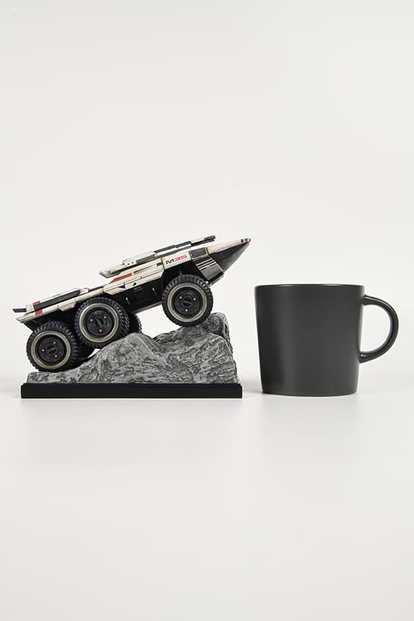 BNIB Mass Effect M35 Mako Statue *Limited Edition* 1809/2000