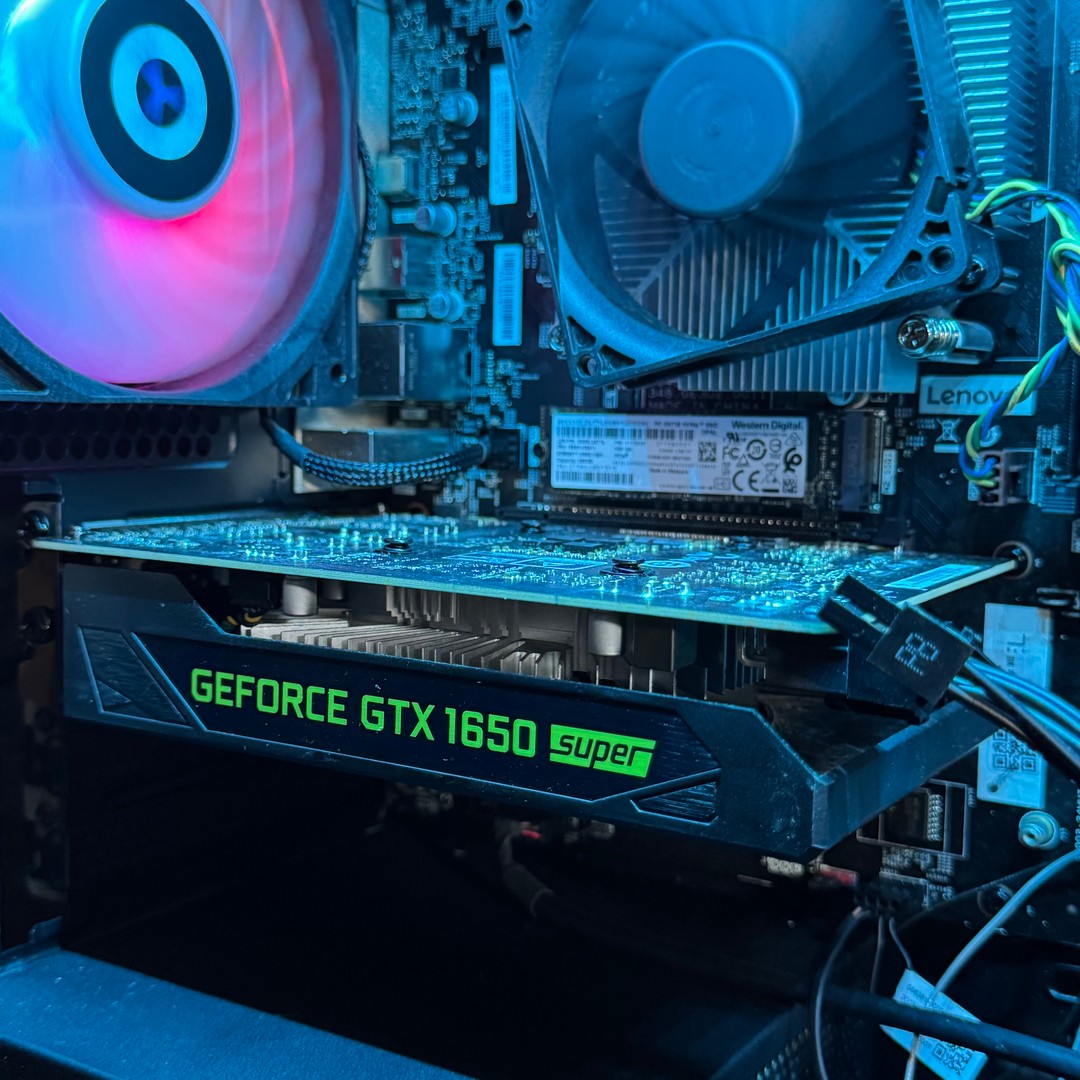 GTX 1650 Super | i5-10400F | 16GB DDR4 | 256GB NVMe SSD + 1TB HDD