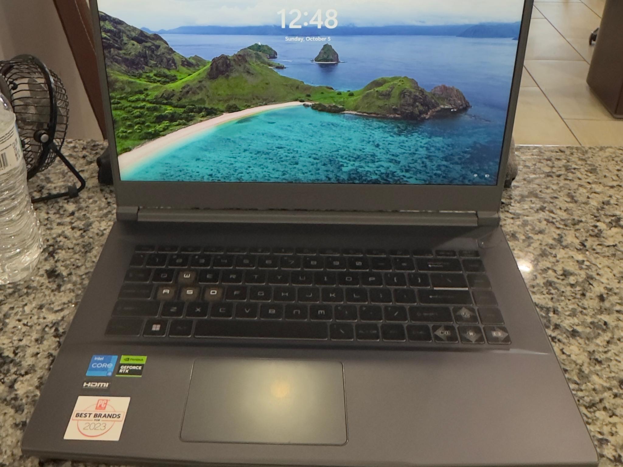 THIN 15 B13VE RTX 4050