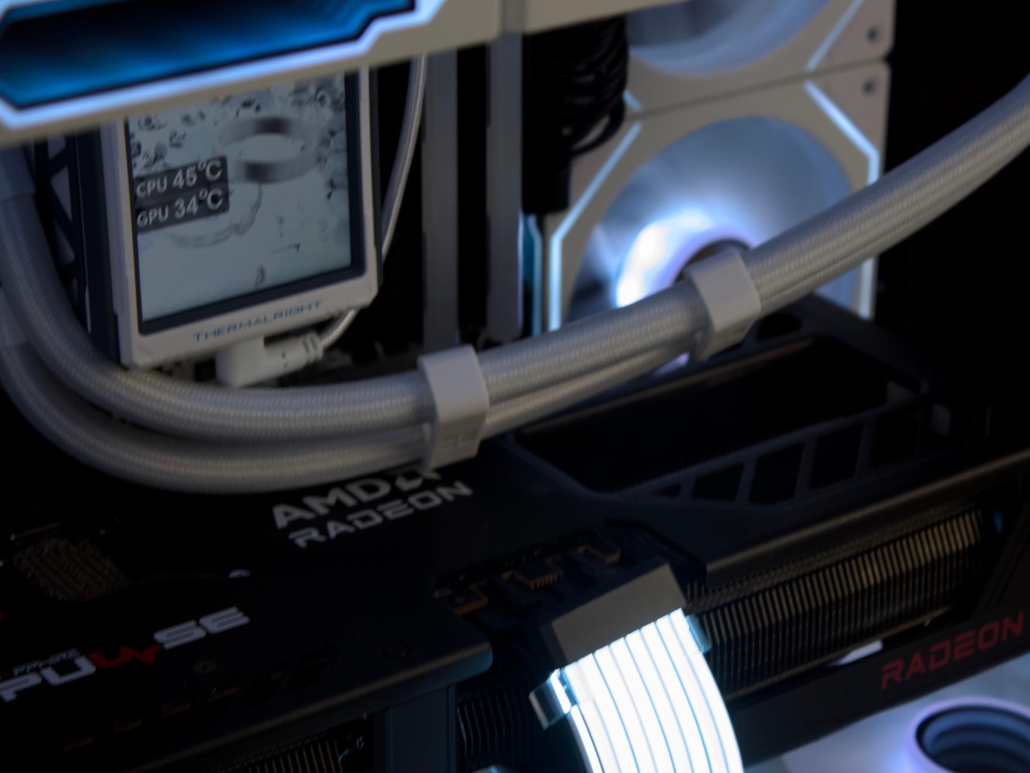 🧊⚡🗡️Panda - 1440P Gaming PC | RX 9070 XT, Ryzen 9 7900X3D, 32GB RAM, 2TB SSD | LCD Screen 🗡️⚡🧊
