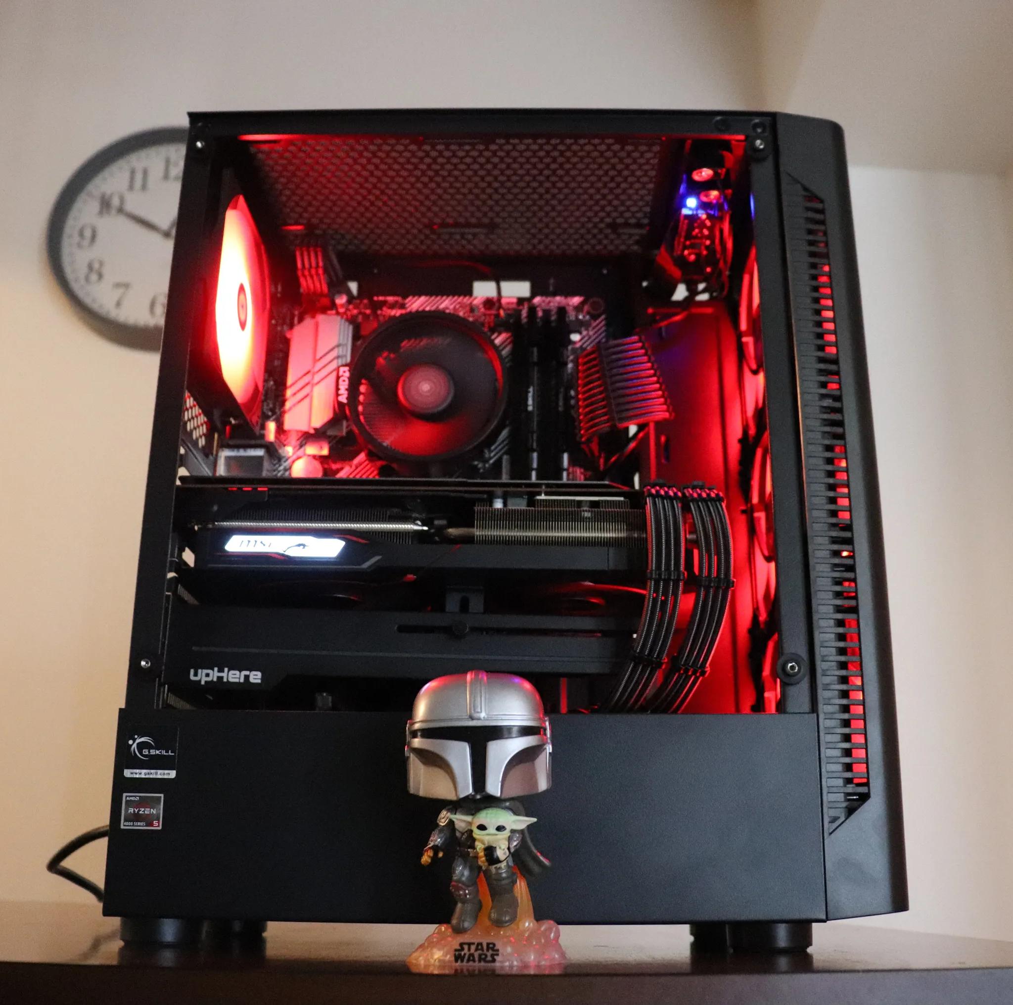 💫 The Mandalorian 💫 Ryzen 5 4500 - Radeon RX 5700 - 16 GB RAM - 500 GB SSD