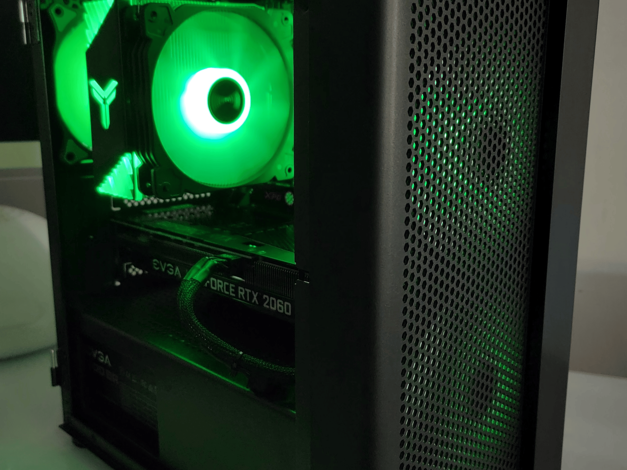 HOLIDAY SALE! Gaming/Streaming PC - Ryzen 5 4500 | 16gb DDR4 | RTX 2060 12gb | 1tb NVMe