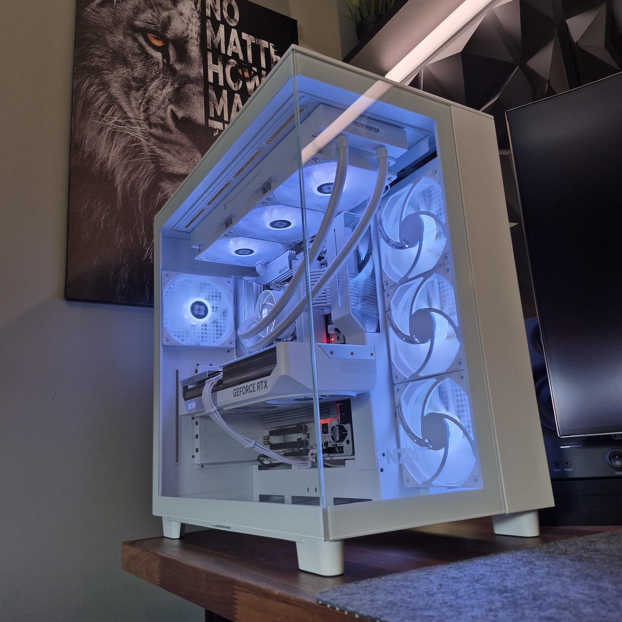 RTX 4070 Ti + RYZEN 5 7600X