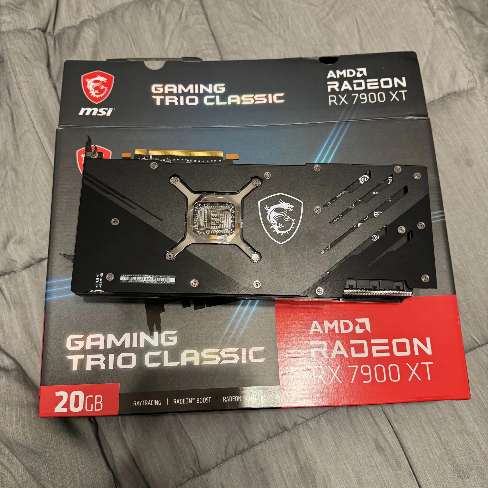 AMD MSI RX 7900 XT GAMING TRIO CLASSIC 20G Used Great Condition