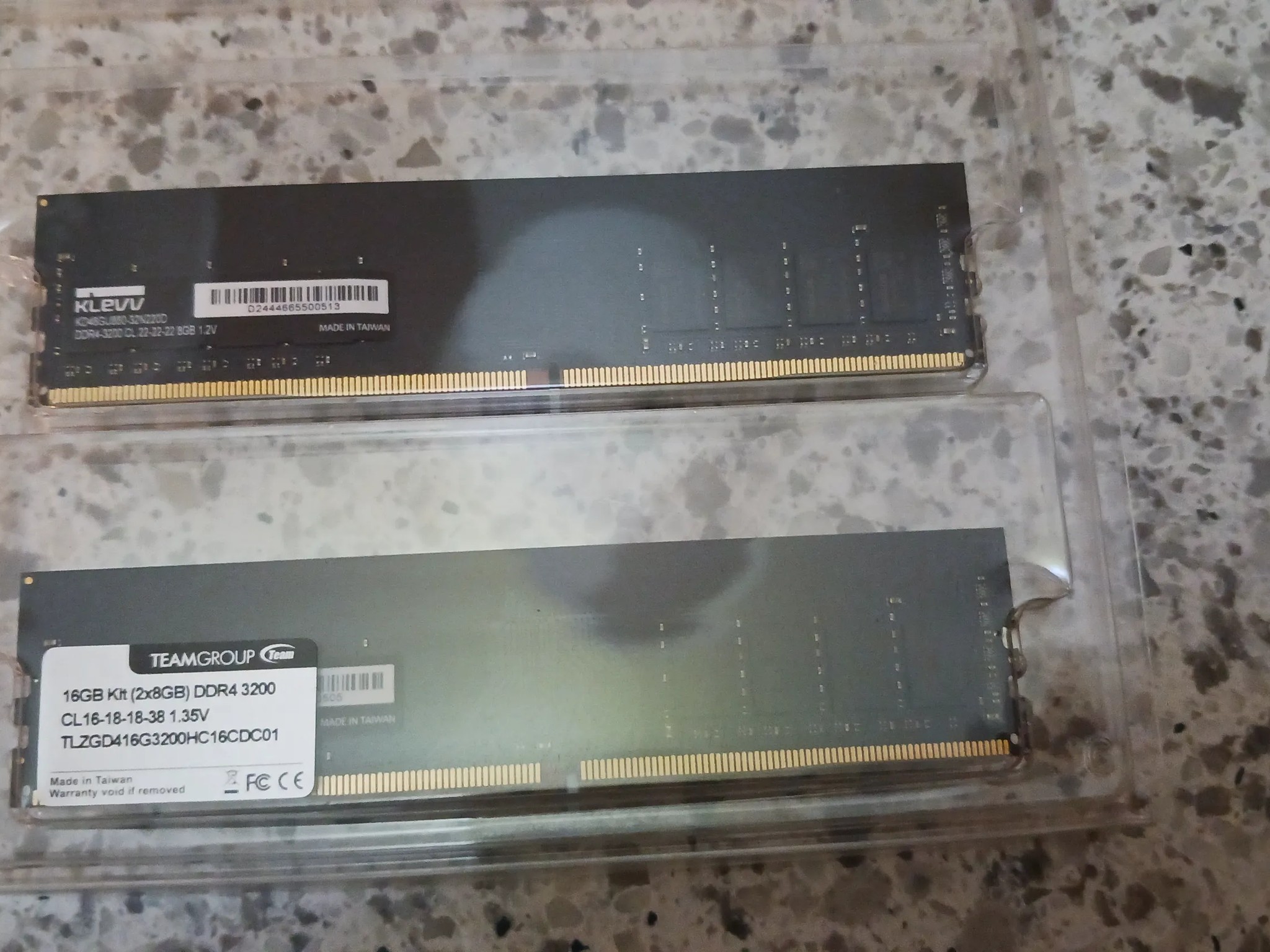 KLEVV DDR4 16GB (2x8GB) 3200MHz