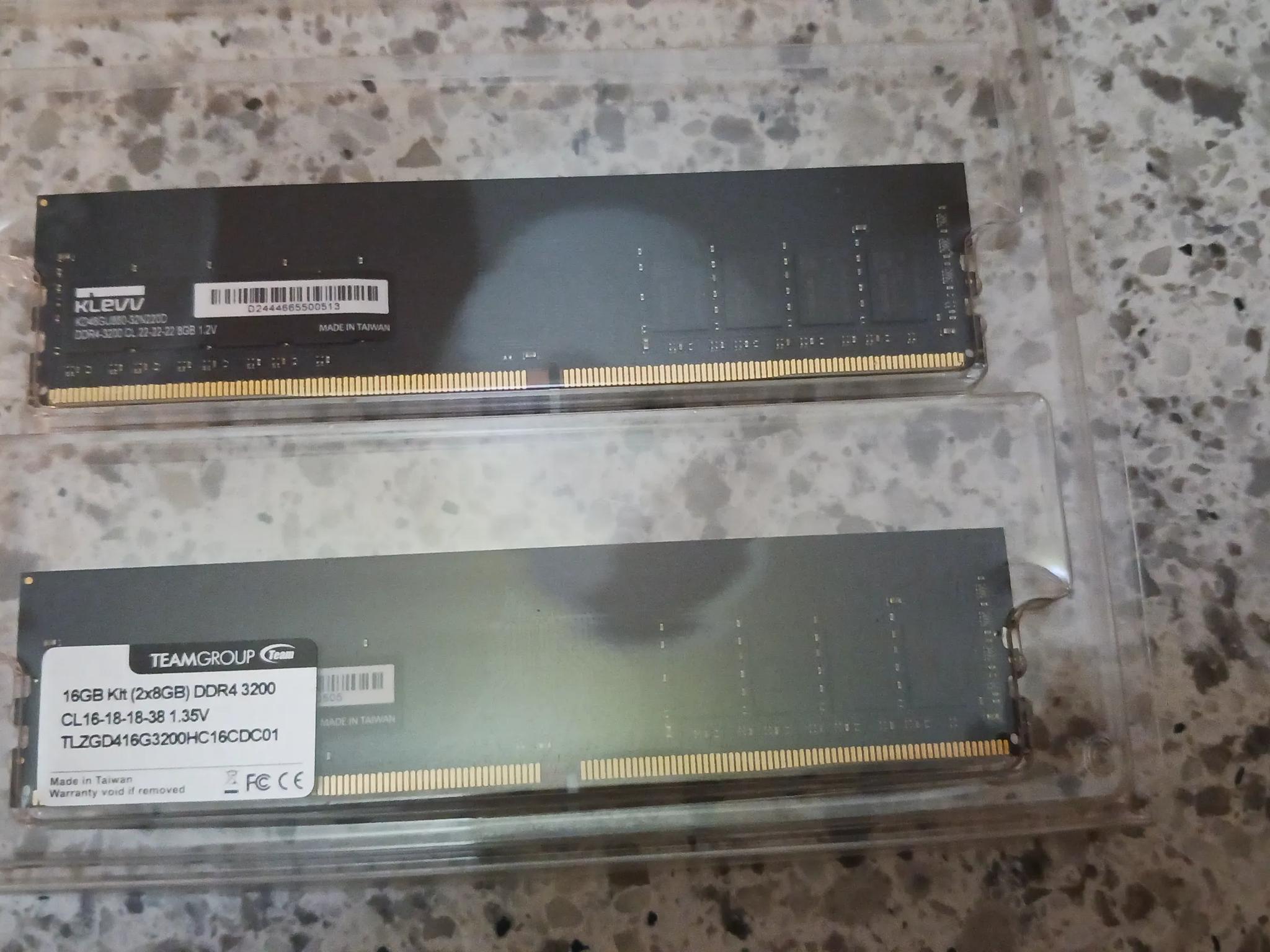 KLEVV DDR4 16GB (2x8GB) 3200MHz