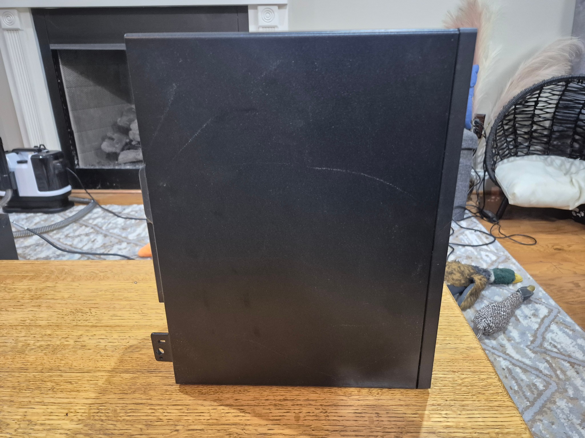 Budget Windows 11 PC || i3-6100, 16GB RAM, 2GB AMD GPU, 250GB SSD, Win11, WiFi