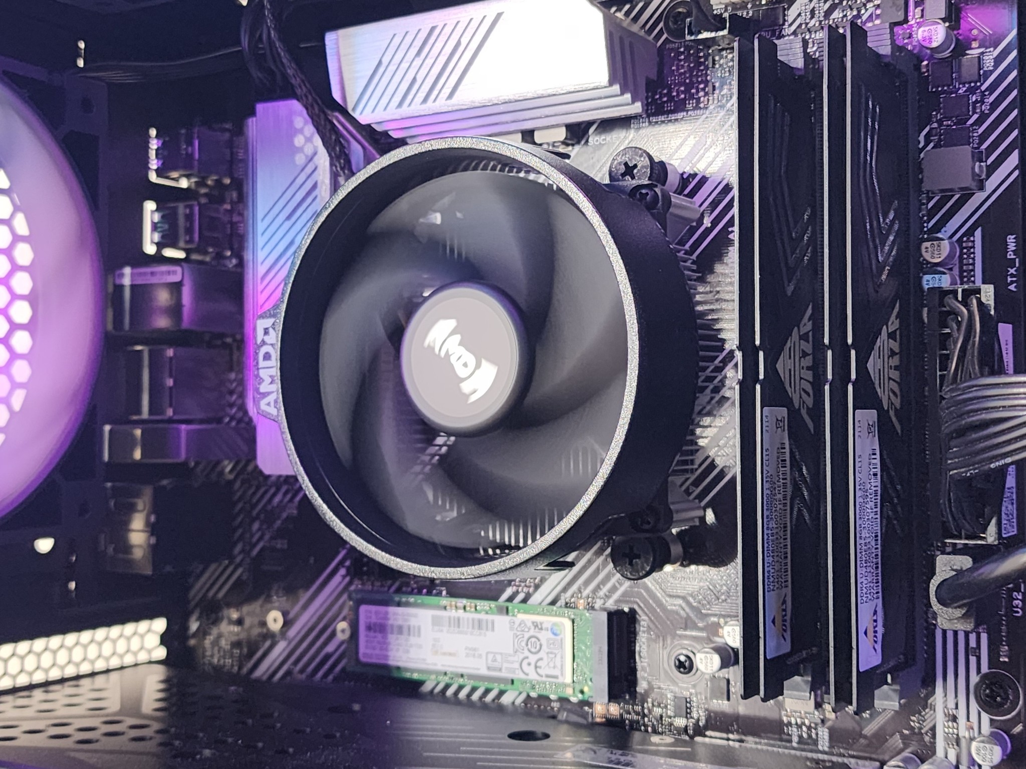 Gaming PC Ryzen 7 3700X 16GB RAM 512GB SSD RX 580 8GB Windows 11 PC