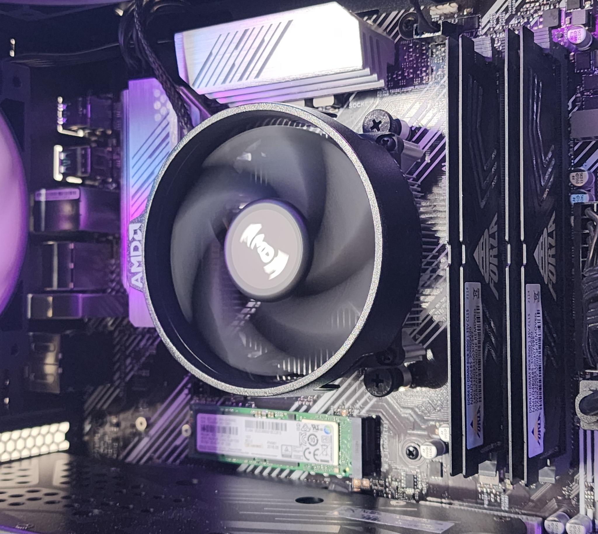 Gaming PC Ryzen 7 3700X 16GB RAM 512GB SSD RX 580 8GB Windows 11 PC