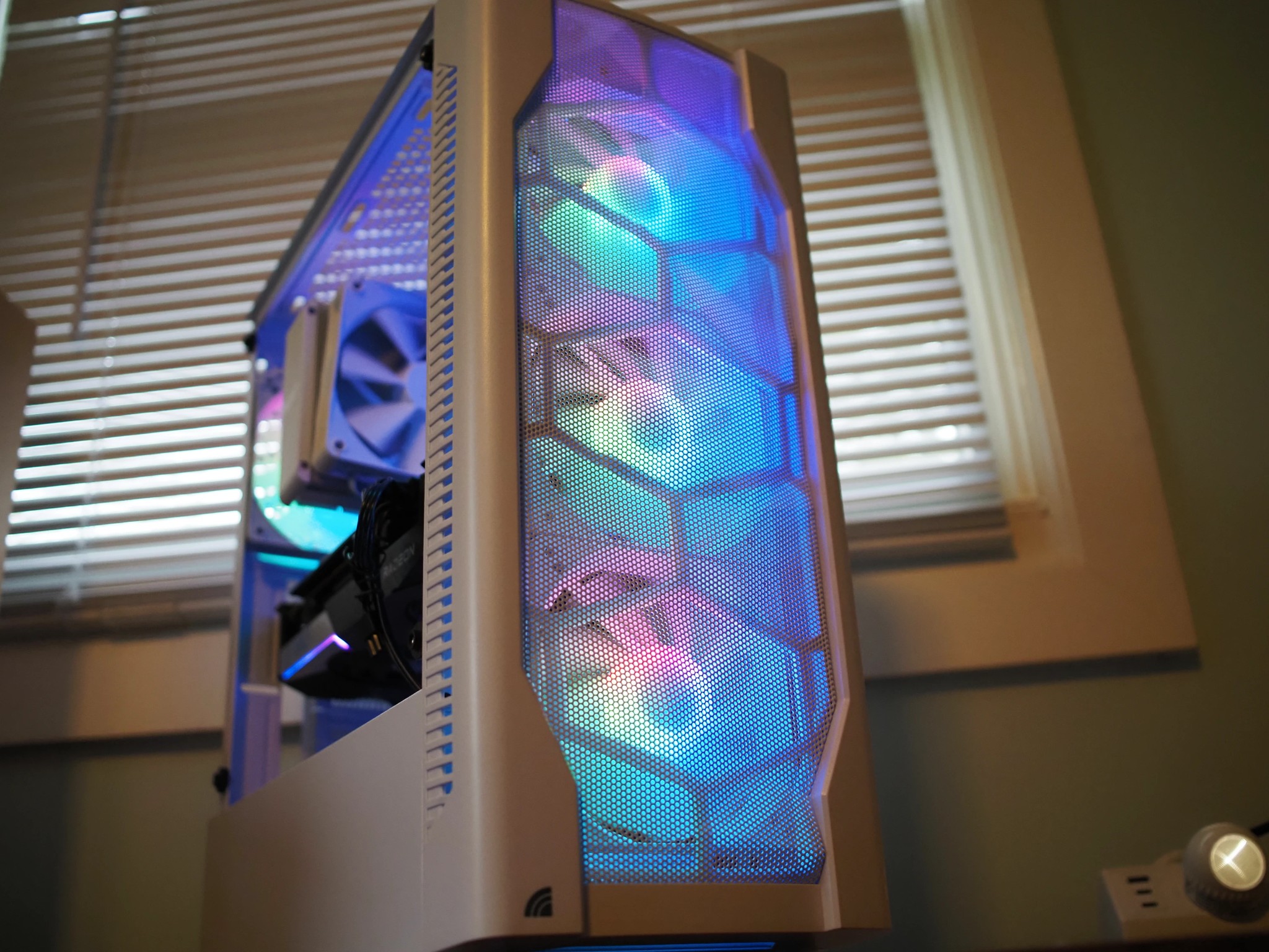 🤍 White RX 6700 XT Gaming PC | NZXT RGB Cooler | High FPS Fortnite/Warzone | WiFi