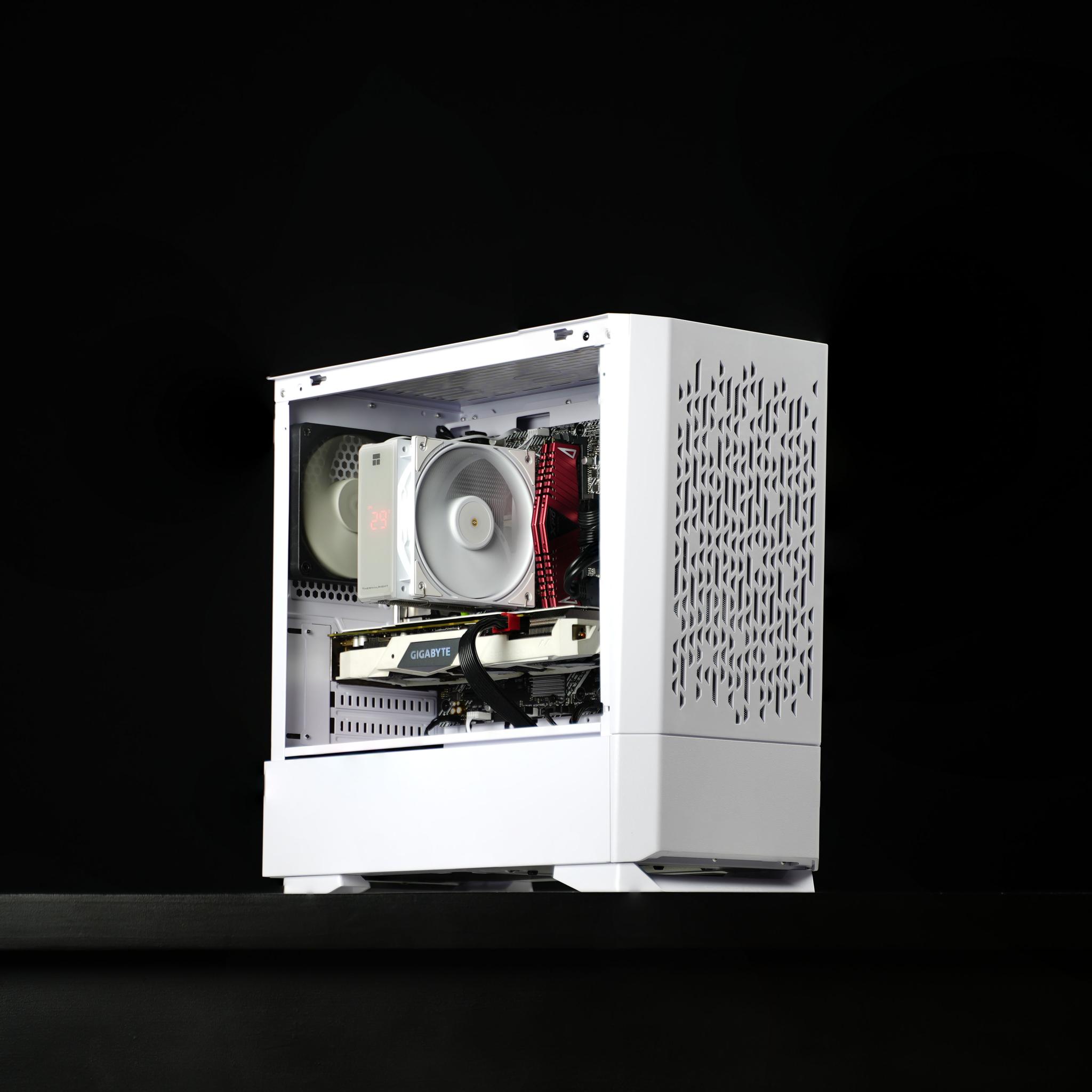 \ NA-07 / RTX 2060 Super Intel Core i3 10105F 1TB Windows 11 16GB Gaming PC