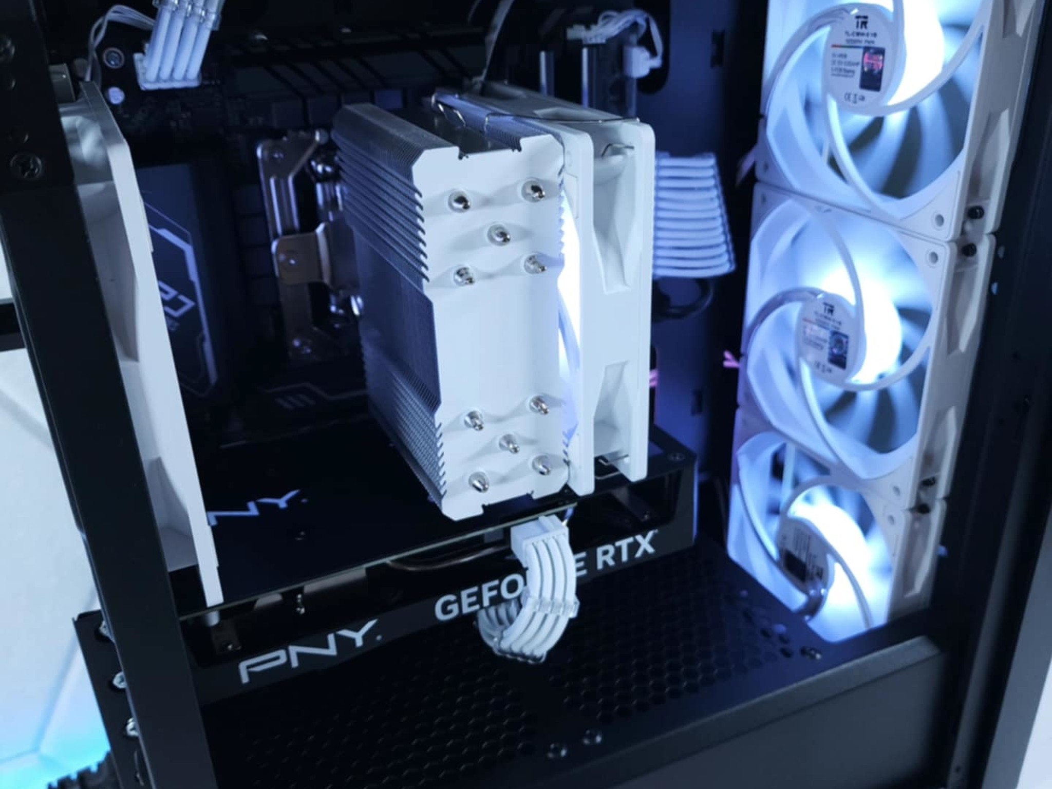 🤍RTX 4060●Core i5 12500T●1TB NVMe●16GB 3200MHz DDR4●1080p Gaming Computer