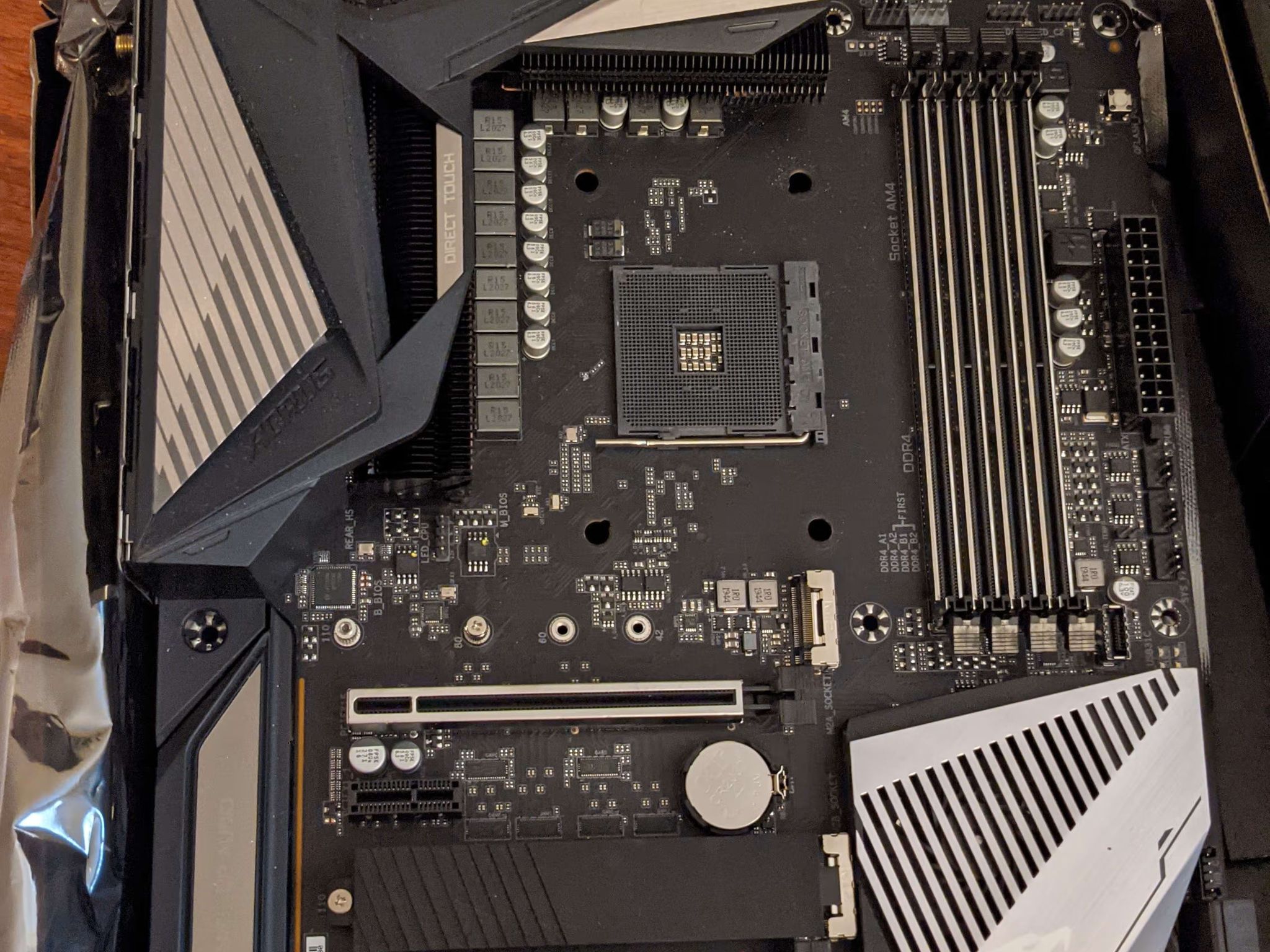 Used GIGABYTE X570 AORUS Ultra 