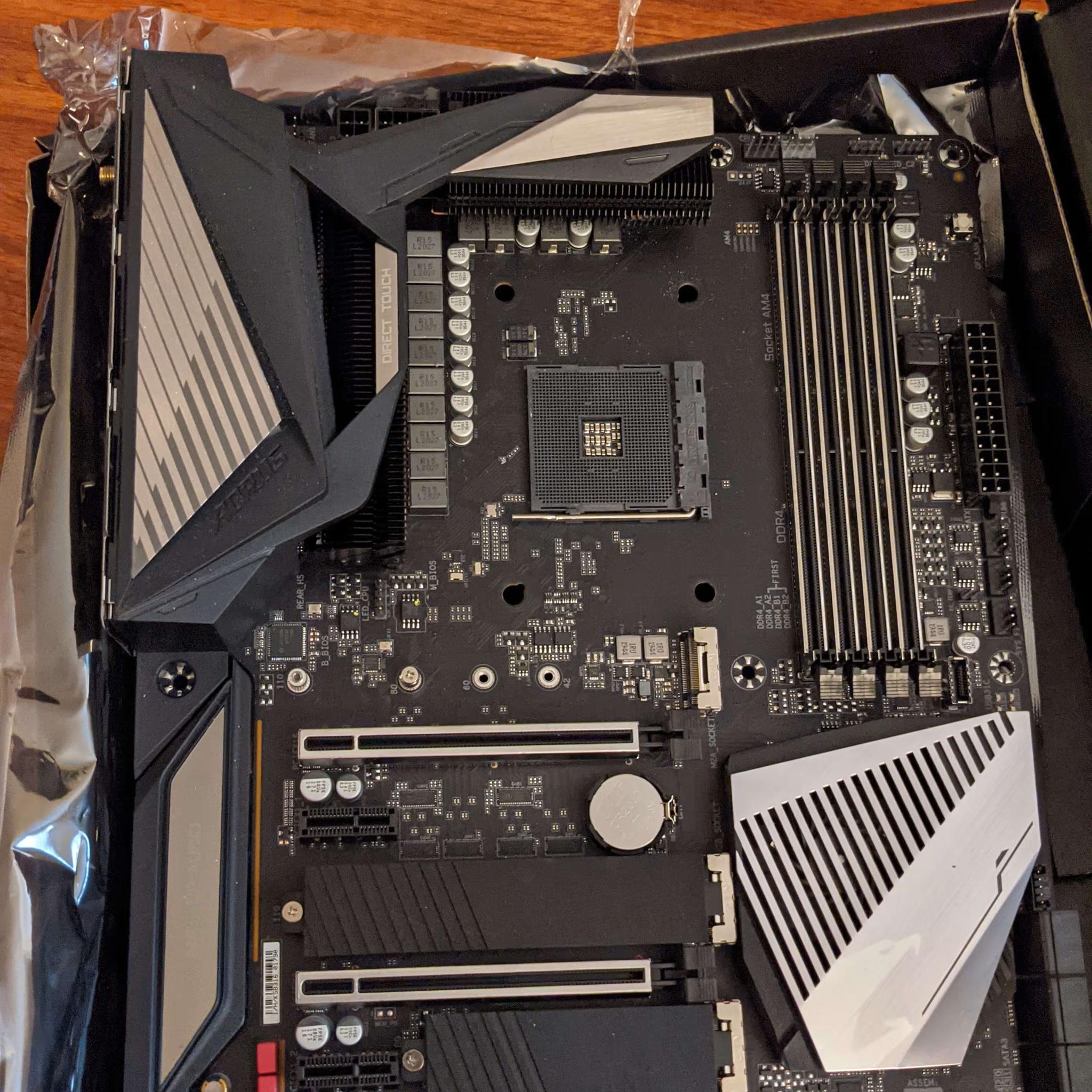 Used GIGABYTE X570 AORUS Ultra 
