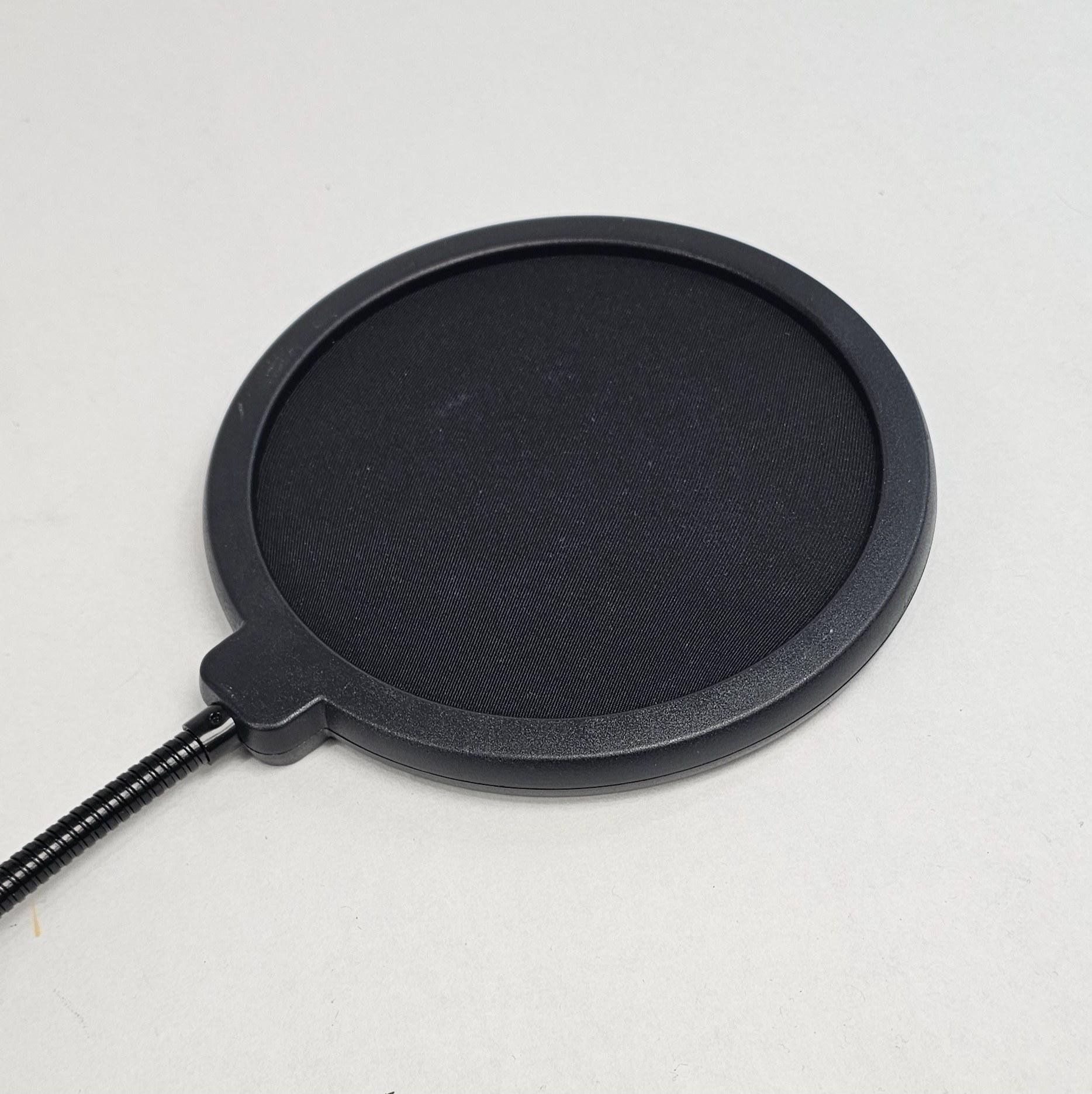 Microphone with Arm Stand, Shock Mount and Pop Filter - 3.5mm