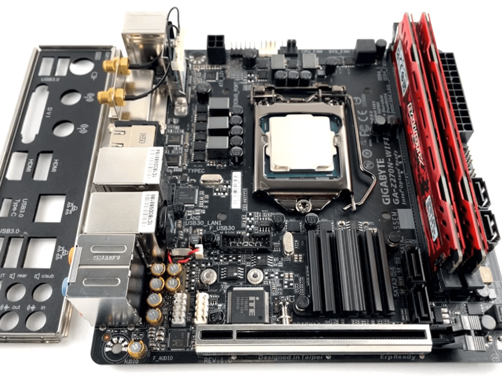 Gigabyte GA-Z270N-WIFI Mini-ITX Motherboard Bundle Intel I7 7700k CPU, DDR4 ram (2x8 GB), I/O SHIELD