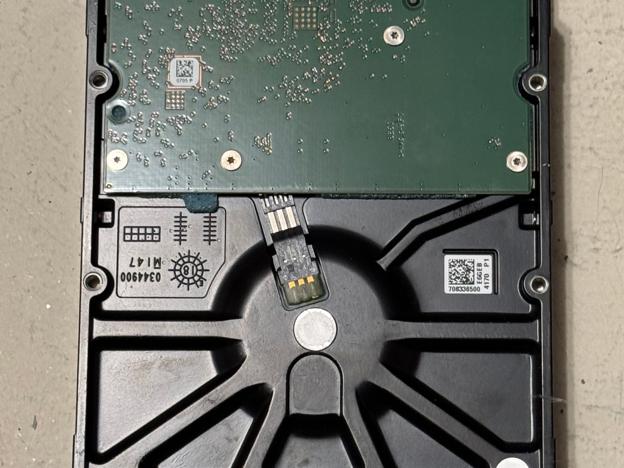 Seagate IronWolf ST6000VN0033 6TB 7200RPM 256MB Cache 3.5"Internal HardDrive